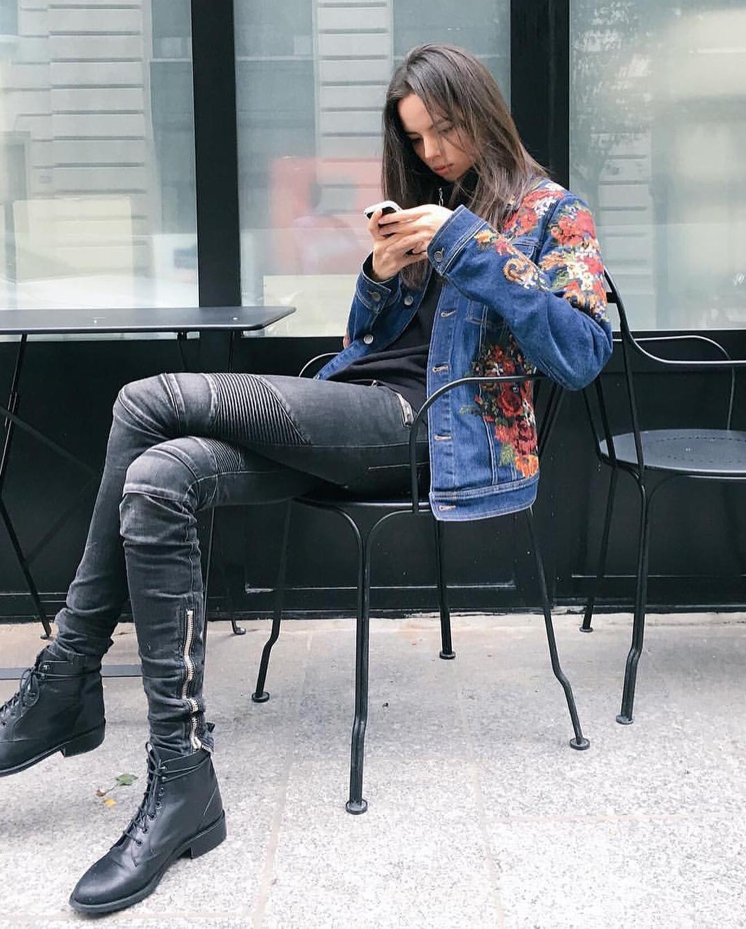 넘 예쁜 영스타일 아이콘 모델🖤
Adriana Mora 이미지9