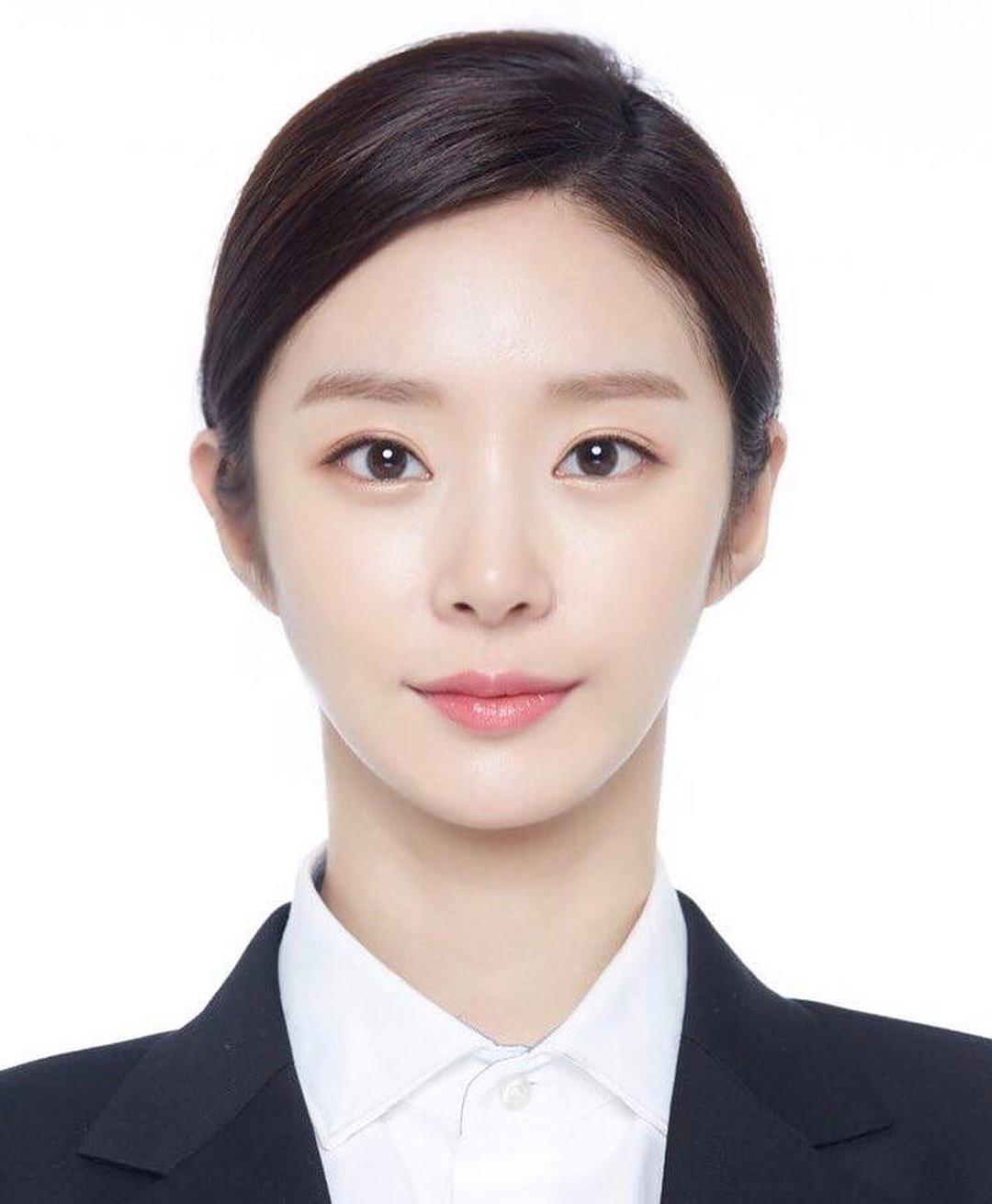 증명사진 모델 갑😘📸이주빈 이미지