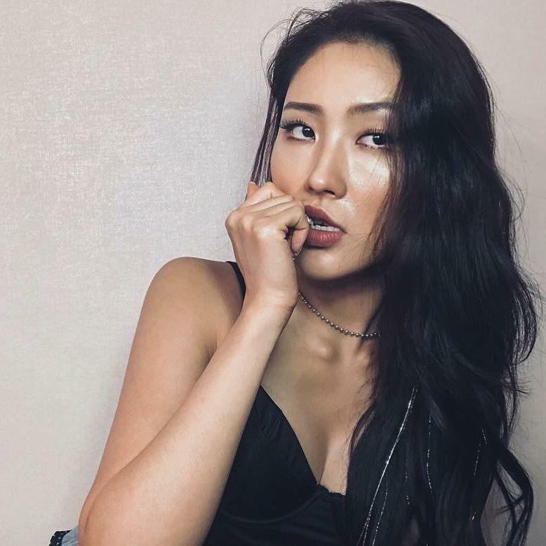 이사배님, 화사 메이크업 🖤🔥 이미지