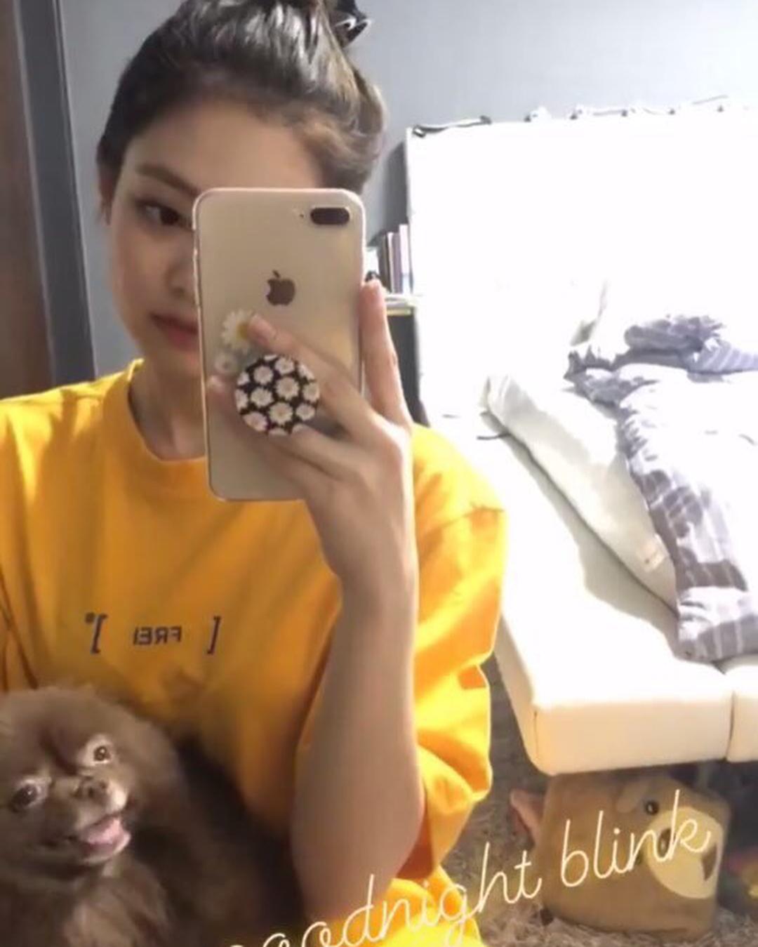 셀럽들 많이입는, FREI반팔티🧡 이미지