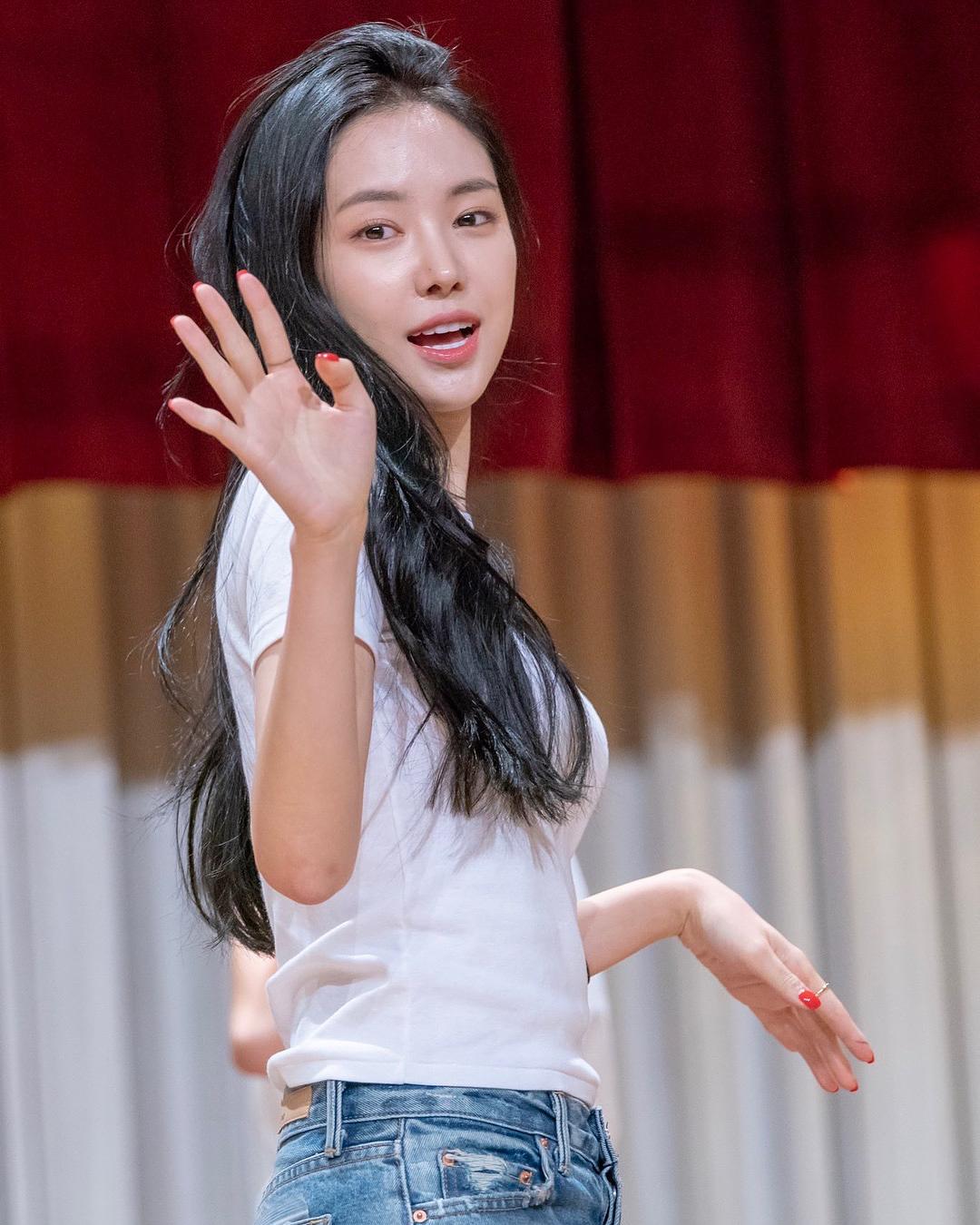 예쁘면 언니 💛 나은 언니... 이미지