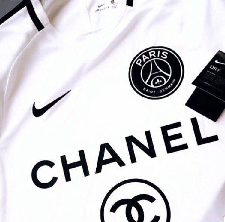 나이키 x 샤넬 유니폼 🖤⚽️ 이미지