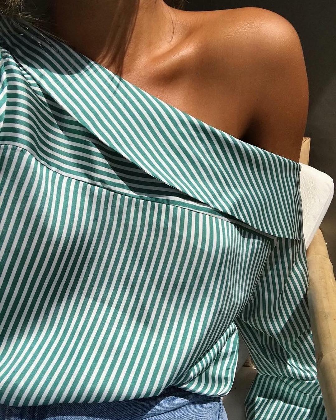오프숄더 💚 이미지"