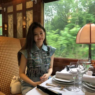 샤넬향수 론칭 참석🖤제니 이미지