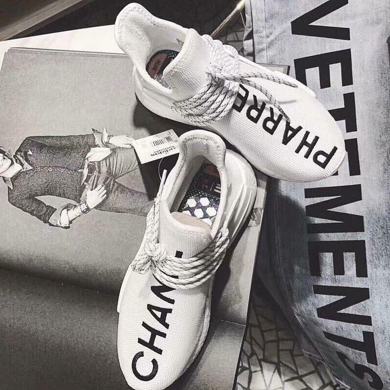 샤넬 x 아디다스 x 패럴 🖤 이미지