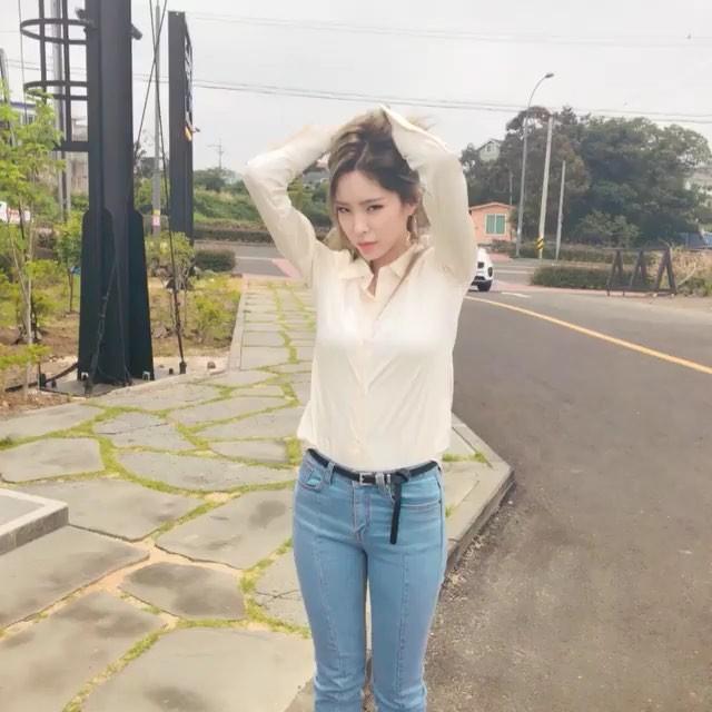 매력도 터지는.. 💛헤이즈 언니 이미지