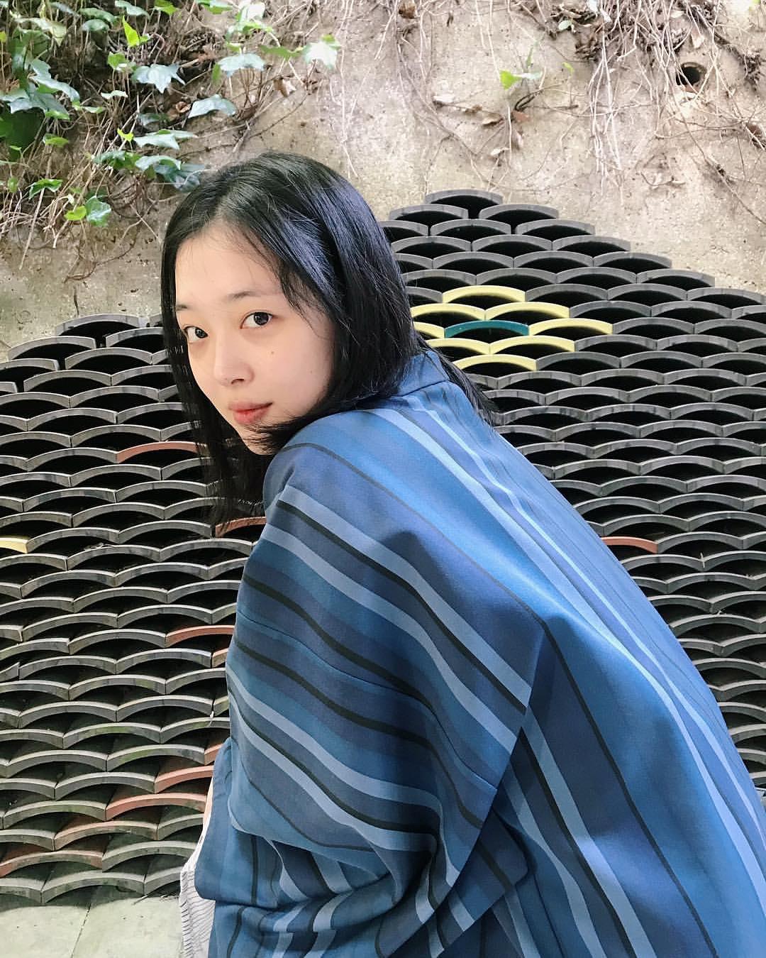 스타일이 다색적 🌈 진리 설리 이미지