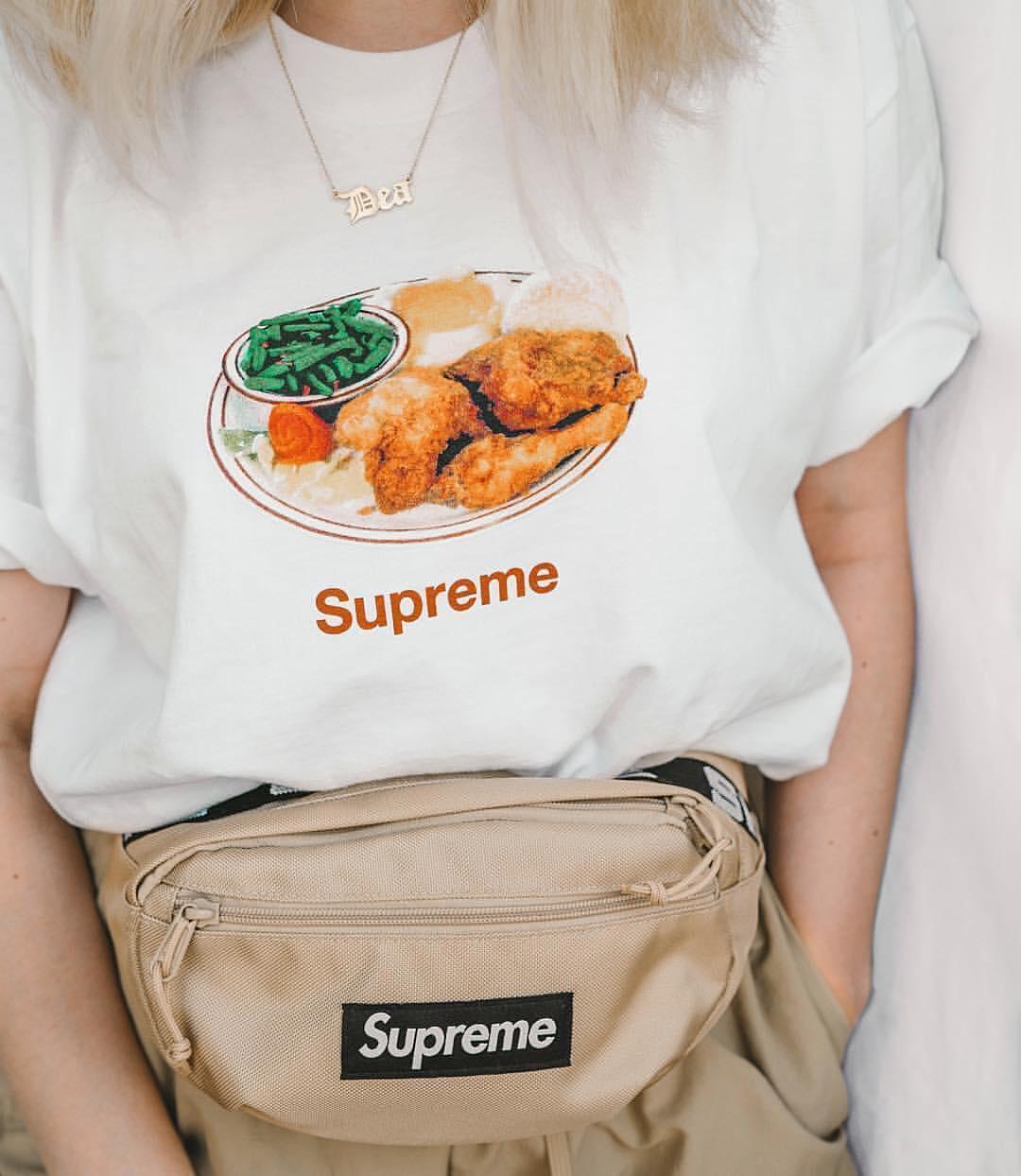 슈프림 🍗🍗🍗 치킨 티셔츠 이미지