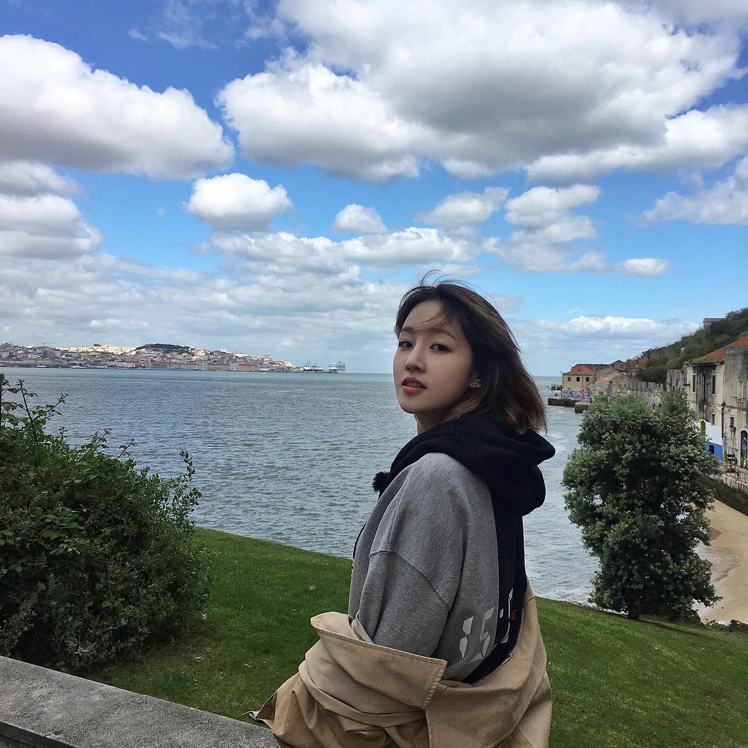 스트릿 스타일도 좋은💚박보람 이미지9