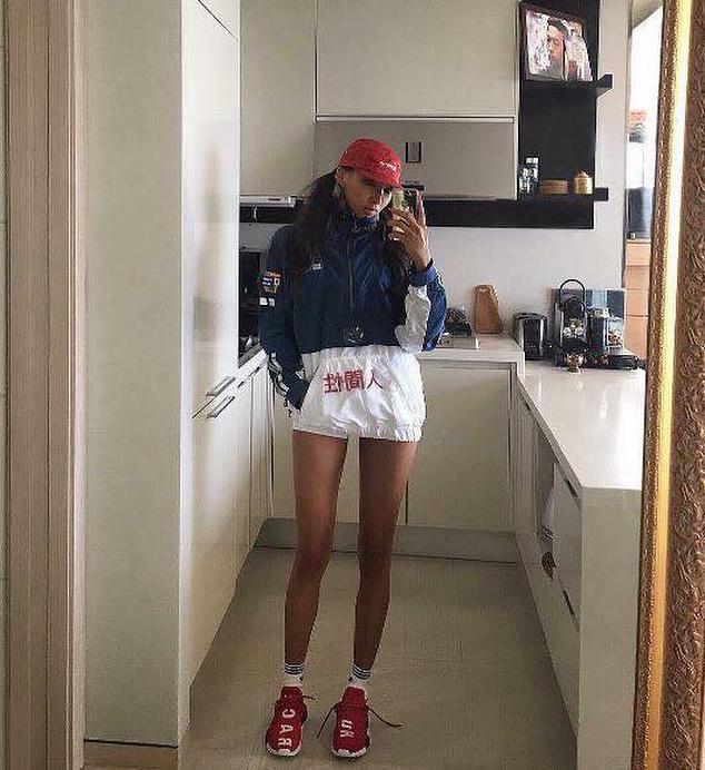 패션은 얇은 옆구리?🖤문가비 이미지1