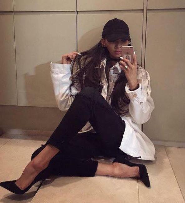 패션은 얇은 옆구리?🖤문가비 이미지6