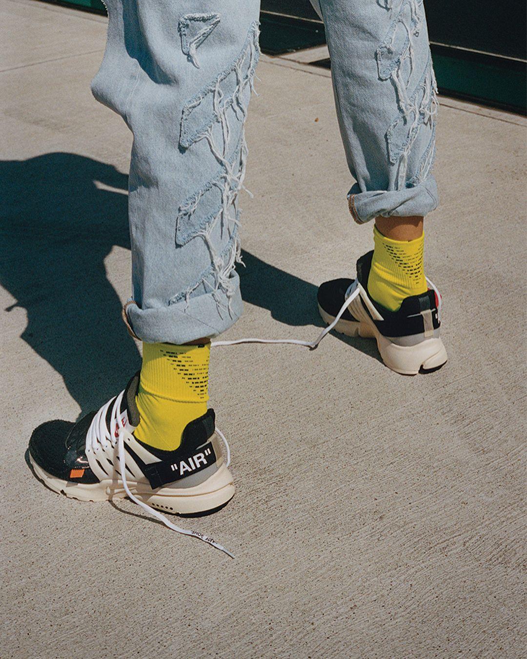 나이키 x 오프화이트 콜렉🏴
볼때마다 하나쯤은 갖고 싶다....🖤❤️ 이미지