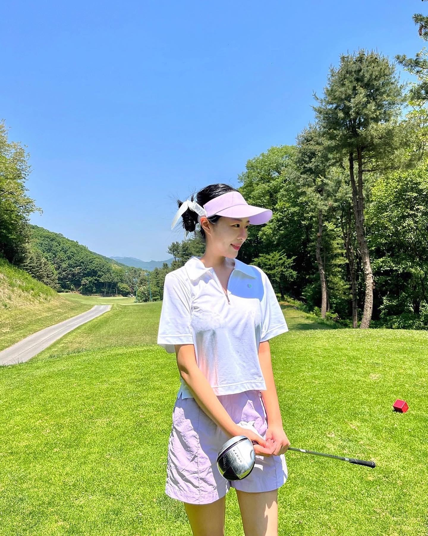 테니스룩 골프룩💚💜한번에 참고
요즘 대세 애슬레저룩🎾⛳️배럴핏 @예쁘자나 #광고 이미지3