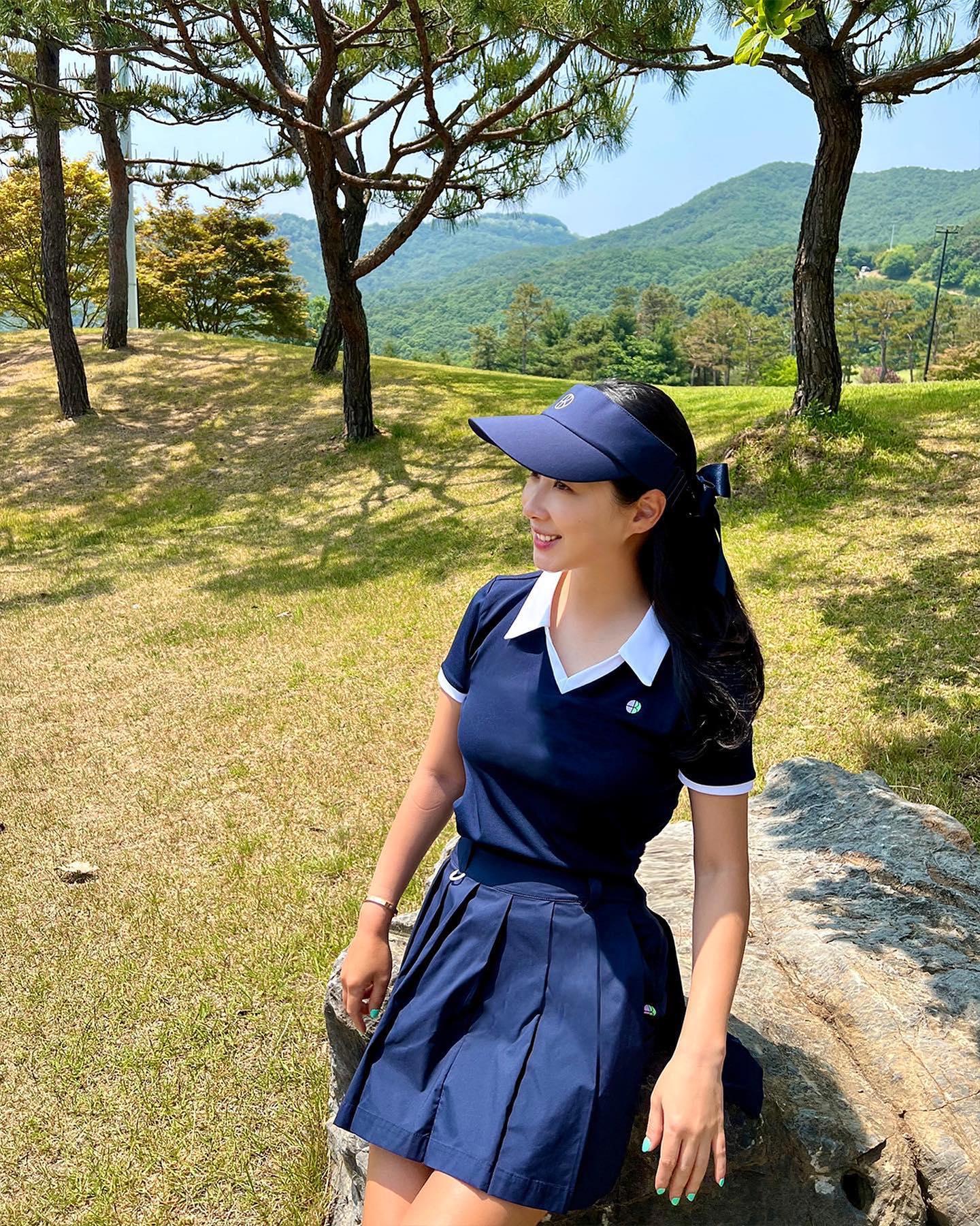 테니스룩 골프룩💚💜한번에 참고
요즘 대세 애슬레저룩🎾⛳️배럴핏 @예쁘자나 #광고 이미지7