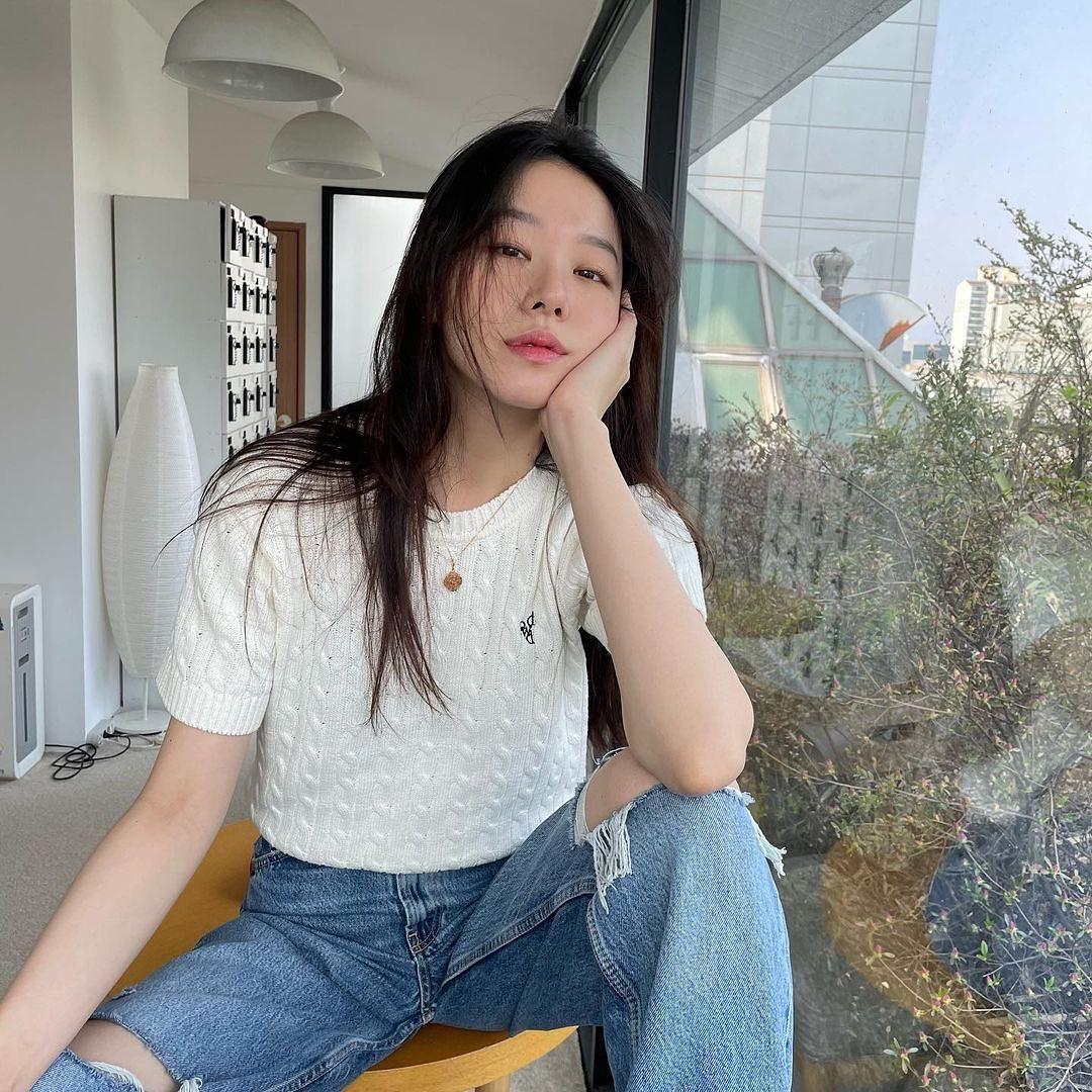 예쁜 주명언니🤍🤎@반팔니트룩 이미지6