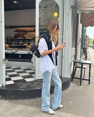 봄에는 연청이 필수지👖🤍 이미지