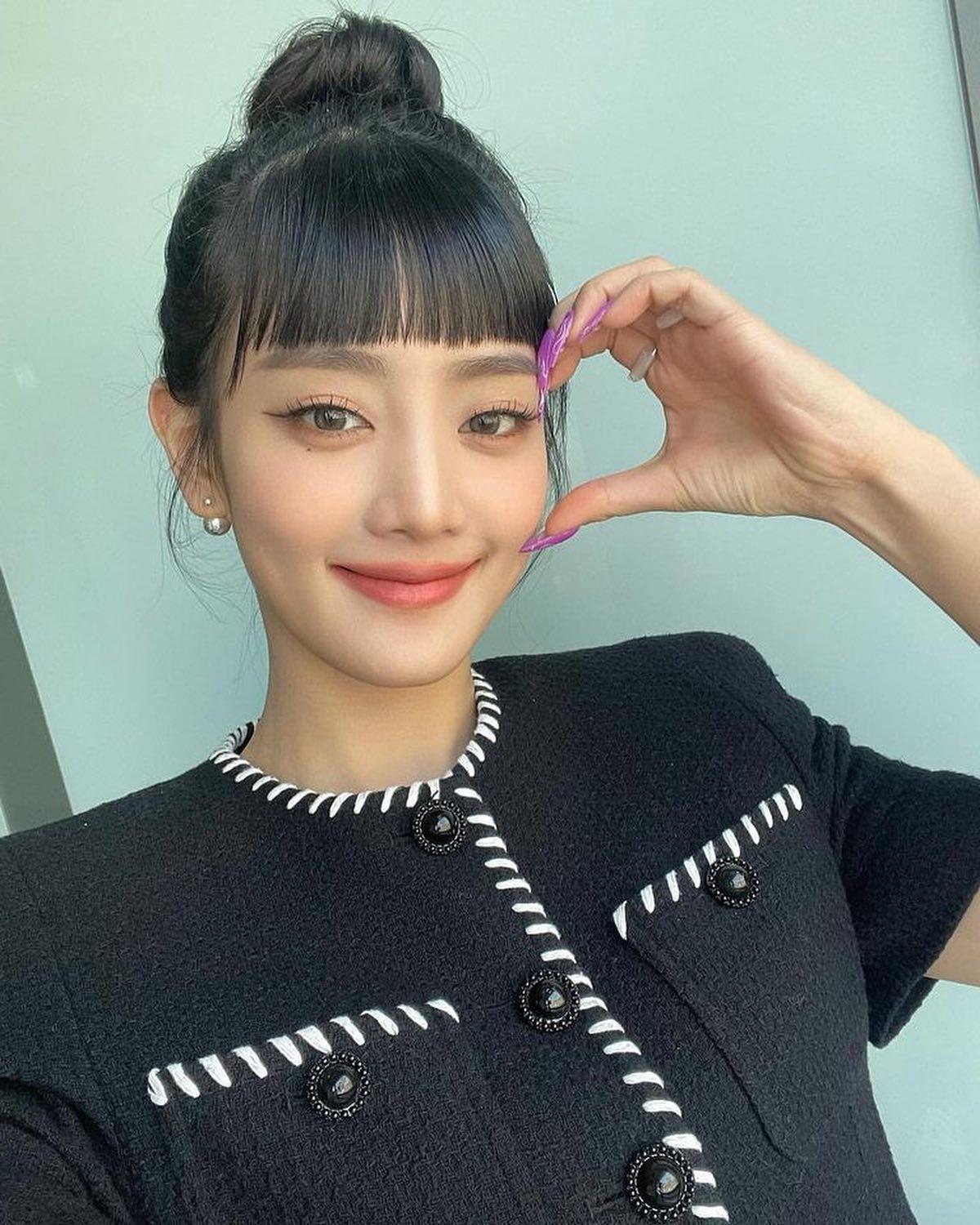 풀뱅 찰떡 민니💕당장 풀뱅해?💇🏻 이미지