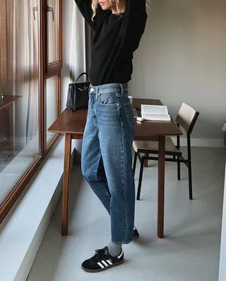 마성의 아디다스 삼바🖤🤍 이미지