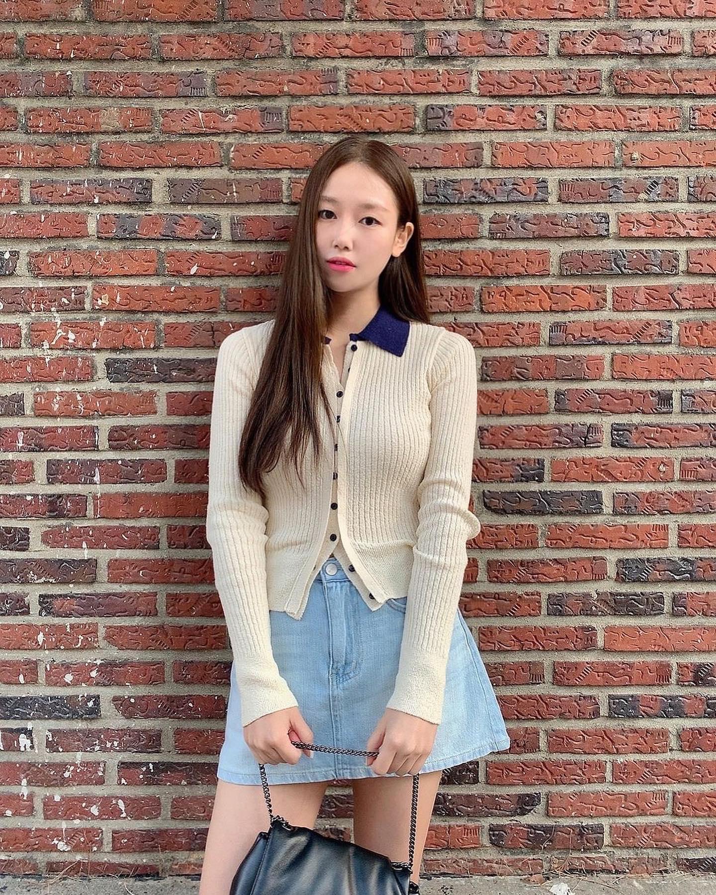 가을엔 청순핏이지🤍💙카라 니트 이미지9