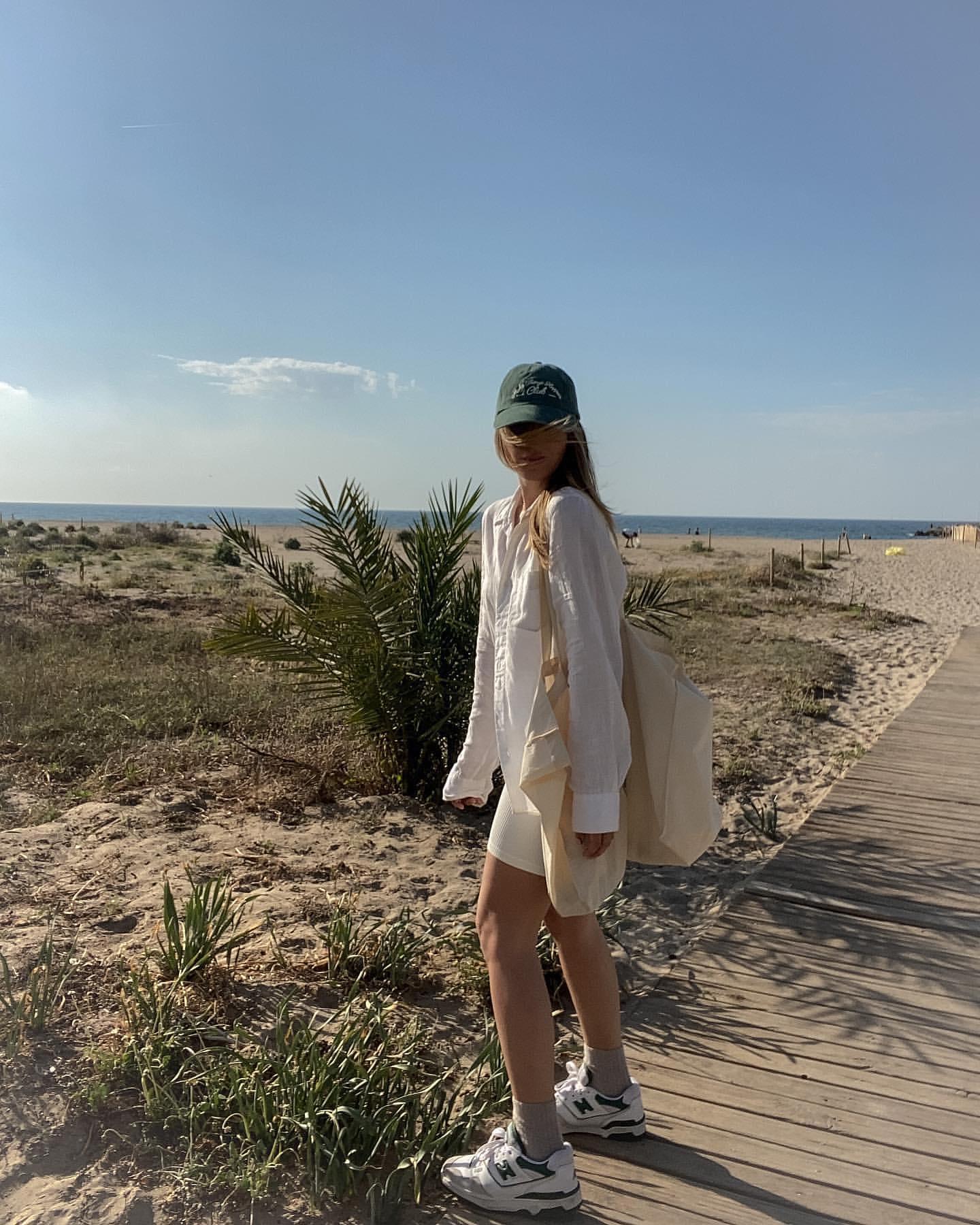 이젠 데일리 필수템🤍❤️뉴발550 이미지9
