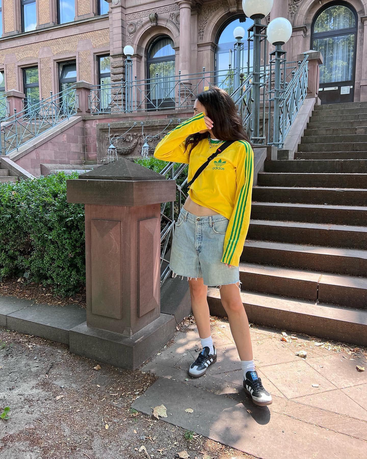 레트로 무드의 아디다스룩🏃🏻‍♀️💛 이미지