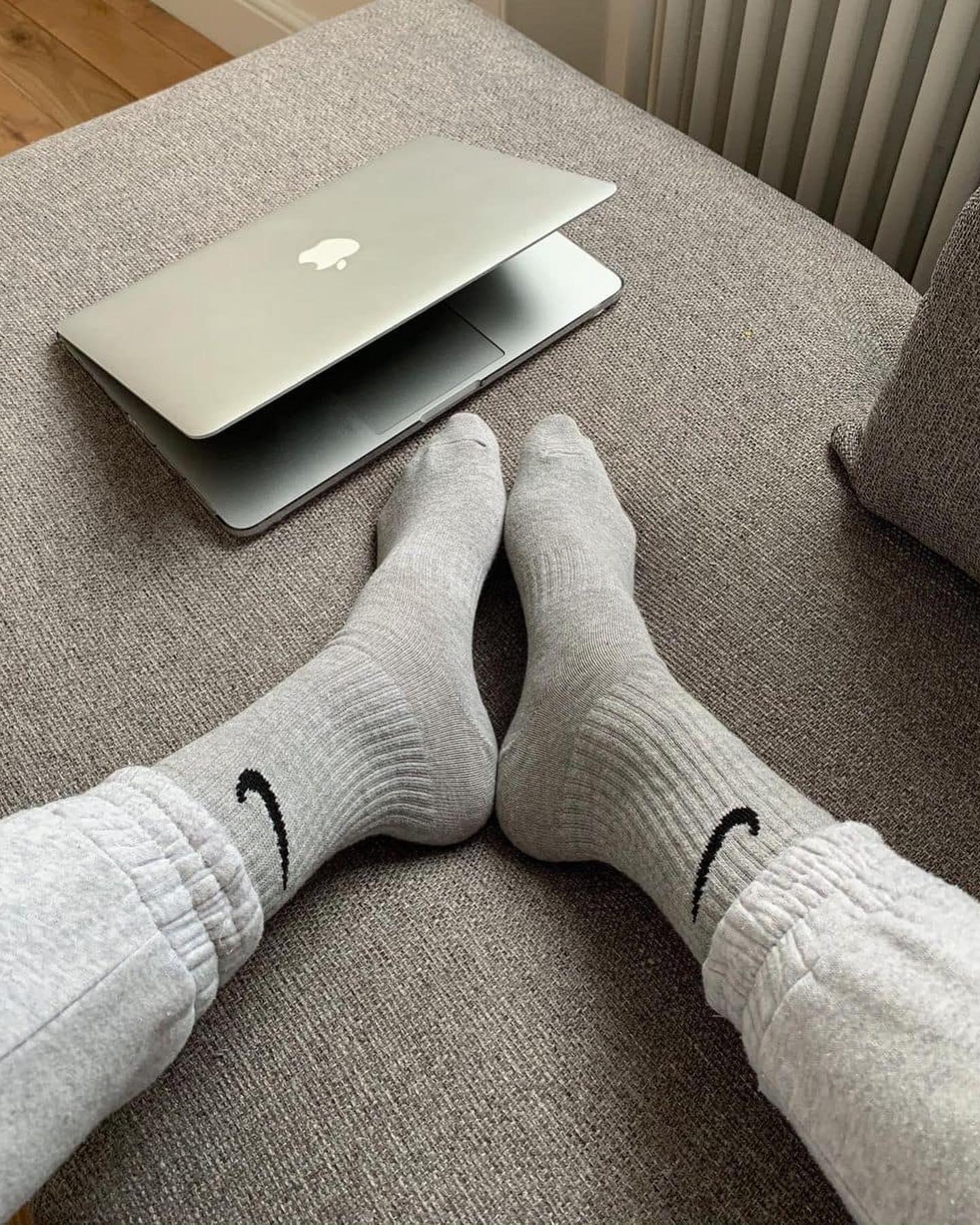 양말에 스우시 콕🧦✔️ 이미지6