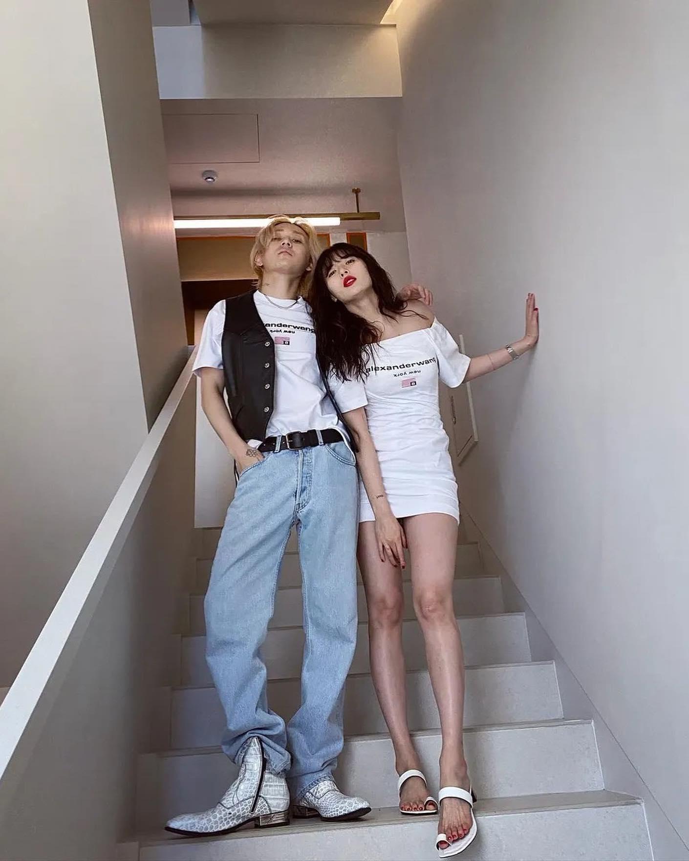 현아던처럼 힙하게 커플룩👩🏻‍❤️‍👨🏻🖤 이미지4