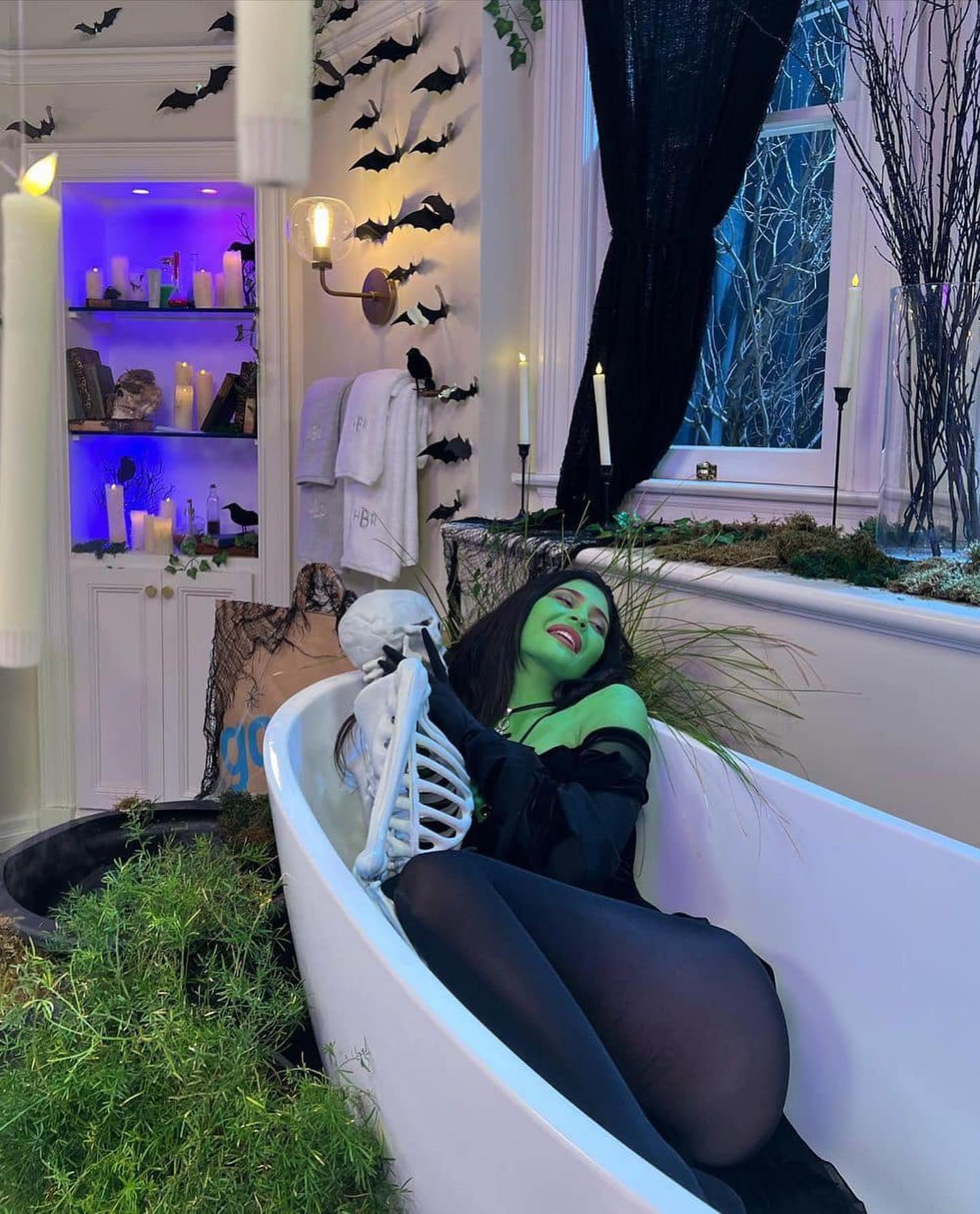 곧 할로윈 어떤 코스튬?🎃👻🦇 이미지3