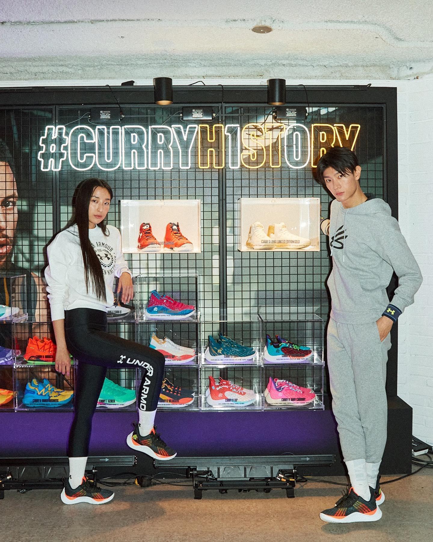 성수동 언더아머 커리⛹🏻‍♀️브랜드데이
커리 플로우 10 출시 & 포토존🏀🤳10/28~31 @구경해 #광고 이미지
