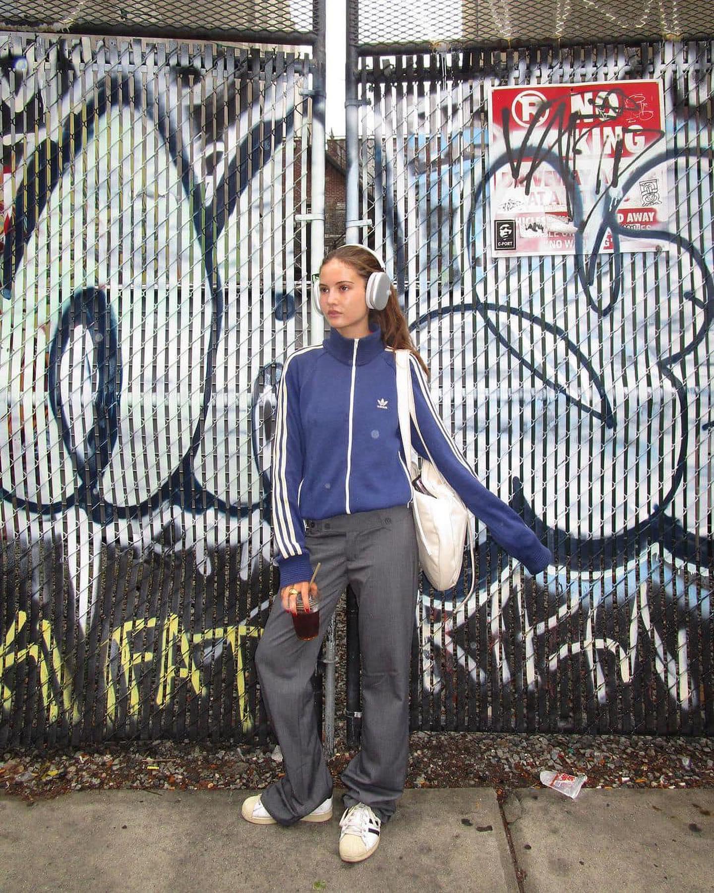 요즘 유행하잖아@져지💙🤍 이미지