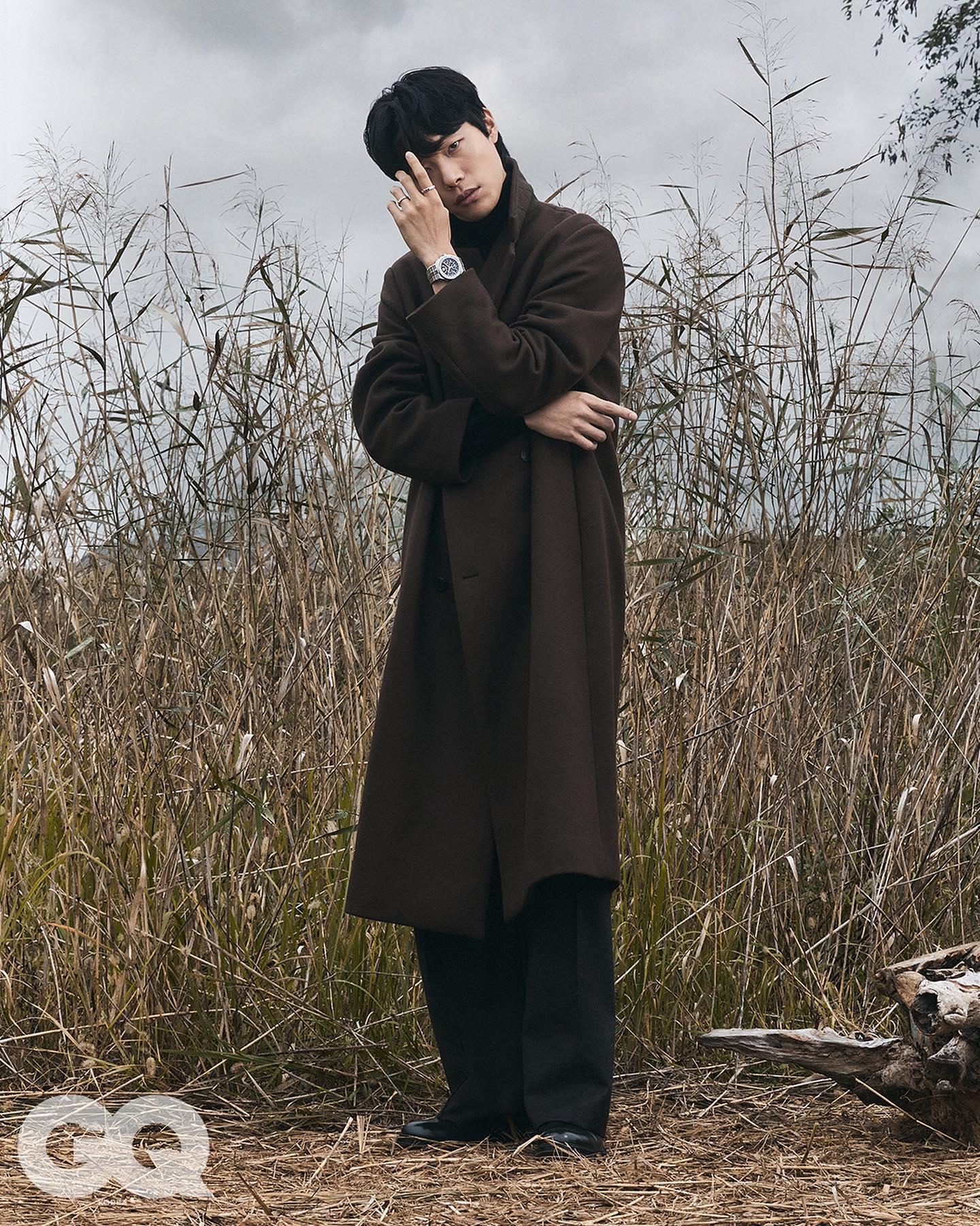 쇼파드 x 류준열🤎🖤가을 남친룩
시계로 완성하는 가을코디🍁⏱시계 스타일링 @따라해 #광고 이미지6