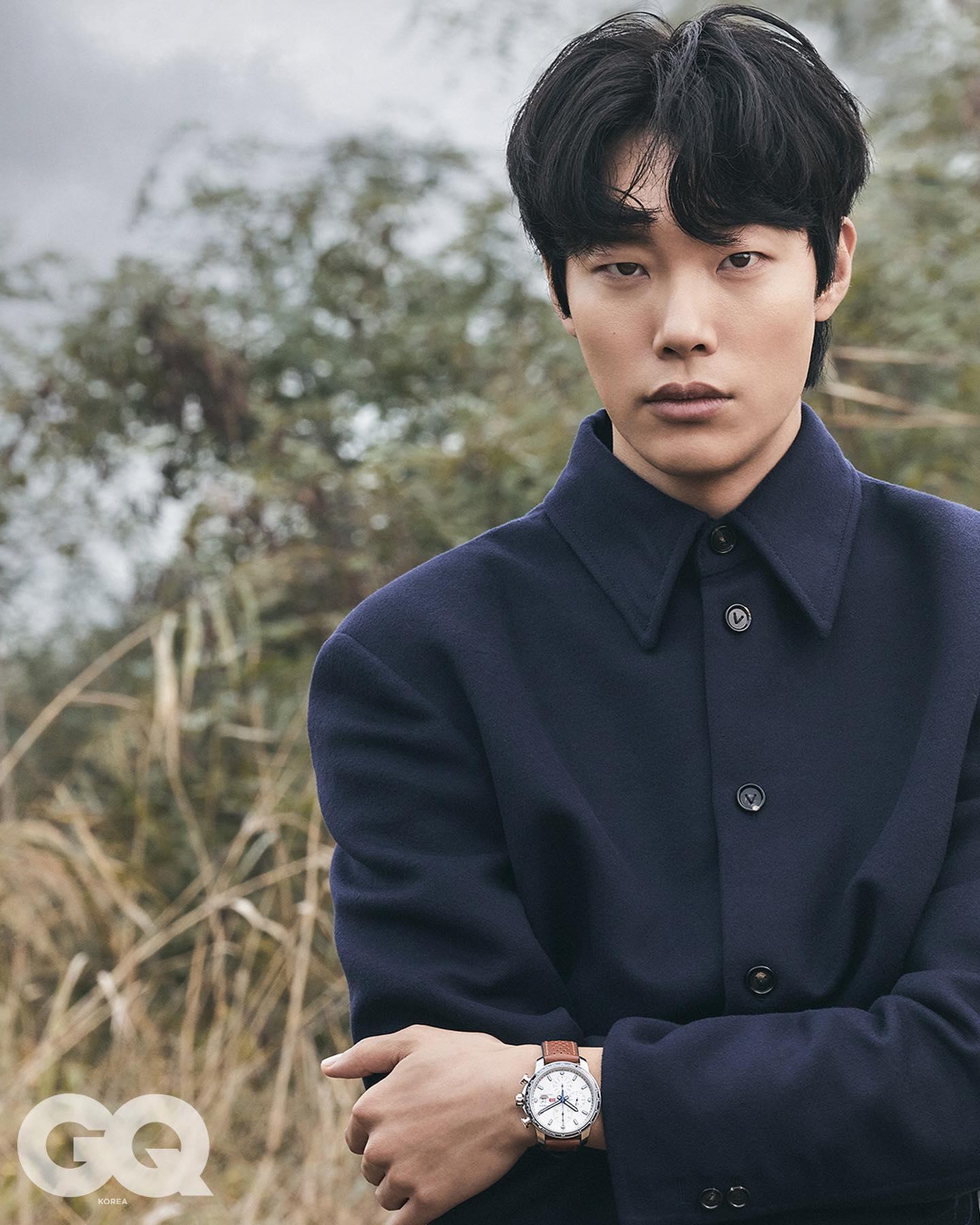 쇼파드 x 류준열🤎🖤가을 남친룩
시계로 완성하는 가을코디🍁⏱시계 스타일링 @따라해 #광고 이미지7