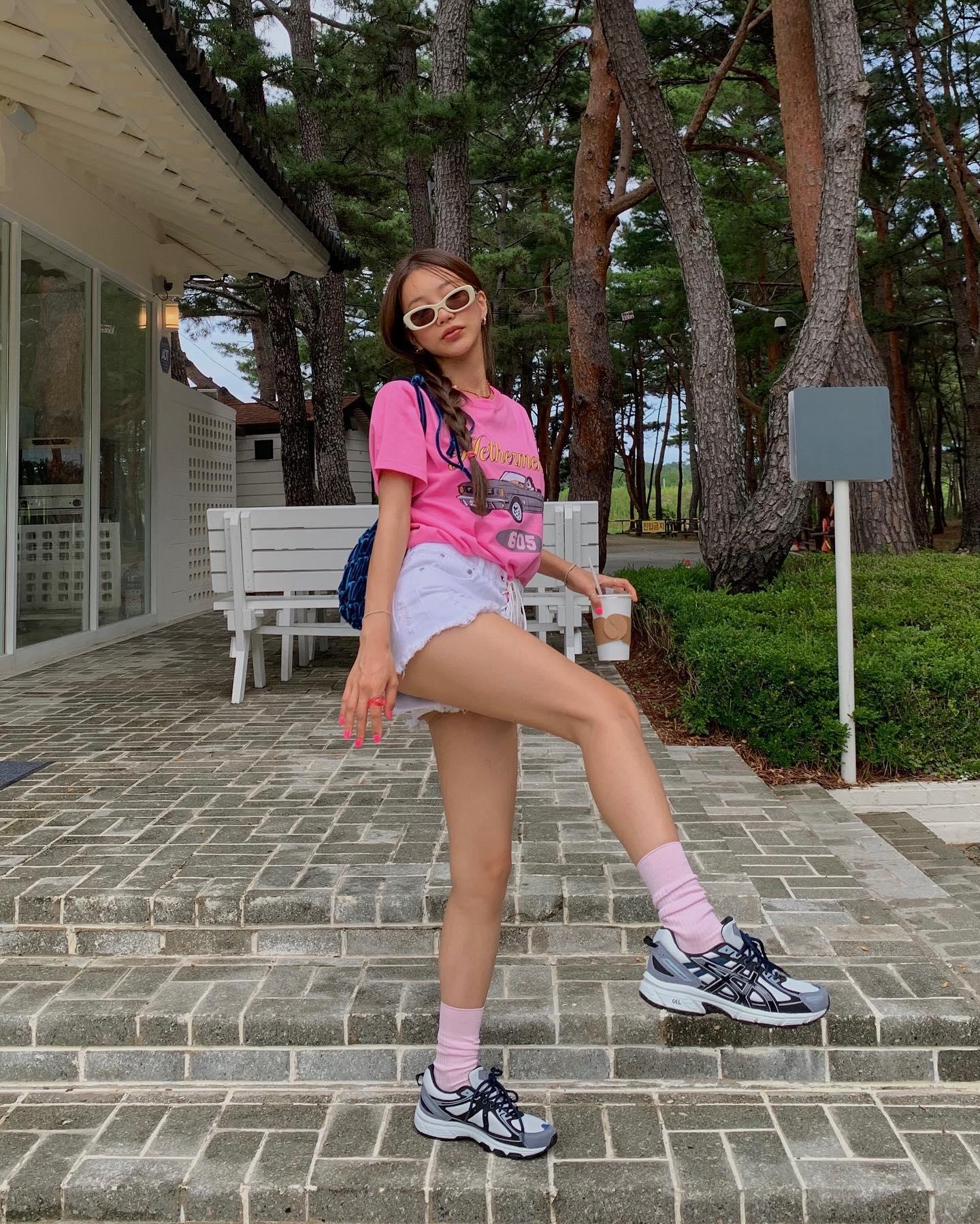 완벽한 데일리 정석👟🖤젤벤쳐6 이미지2