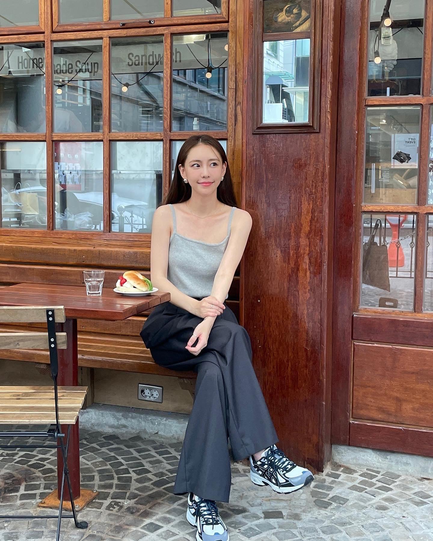 완벽한 데일리 정석👟🖤젤벤쳐6 이미지4