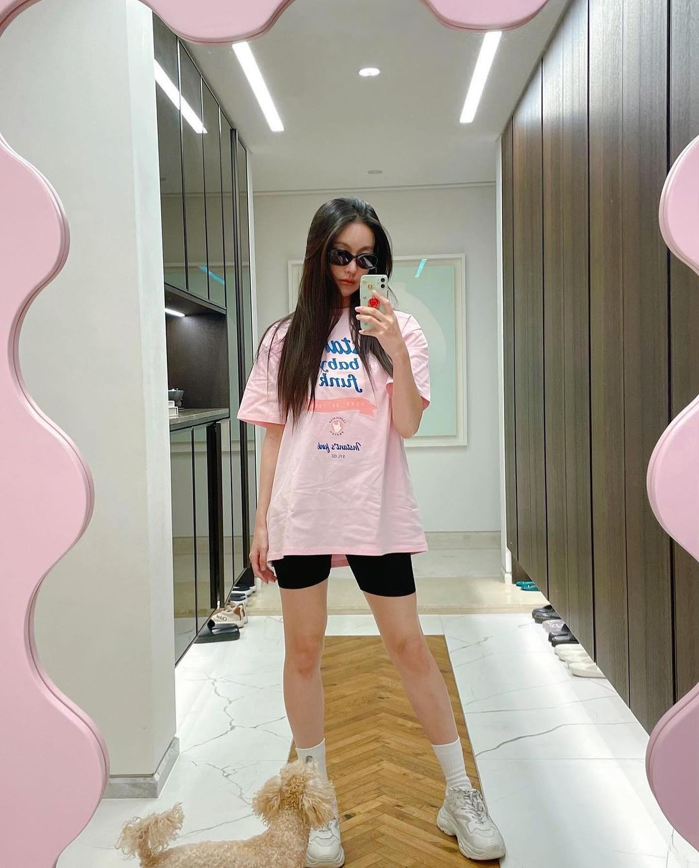 파우더 향 가득한💖🧴반팔티셔츠 이미지