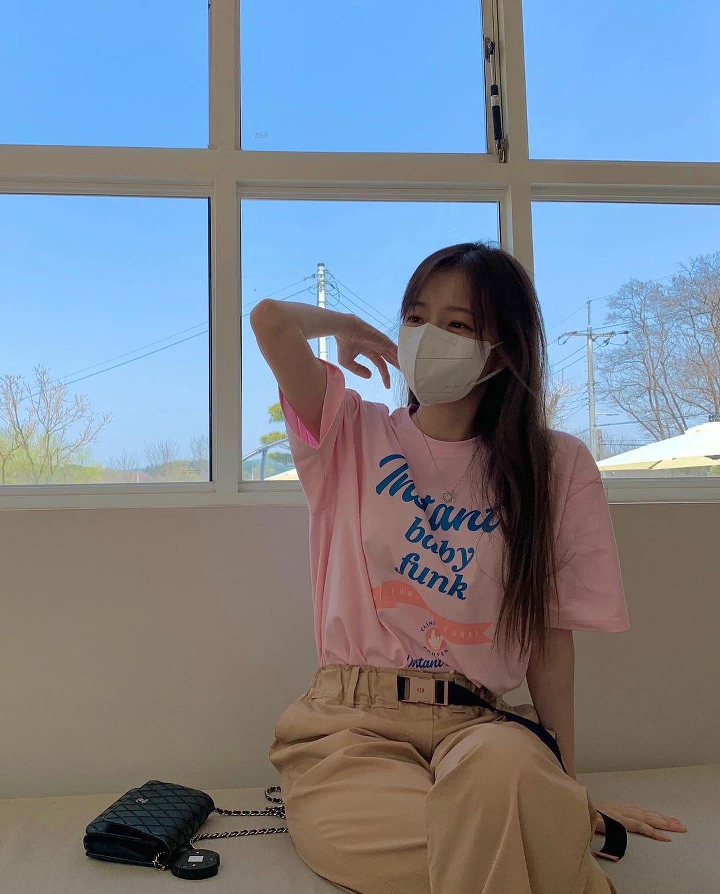 파우더 향 가득한💖🧴반팔티셔츠 이미지8