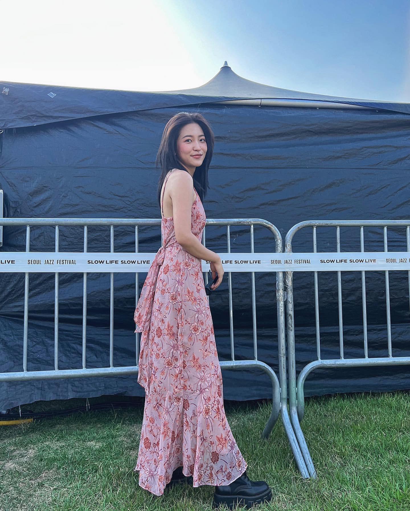 플라워 원피스로 산뜻하게🌷👗 이미지4