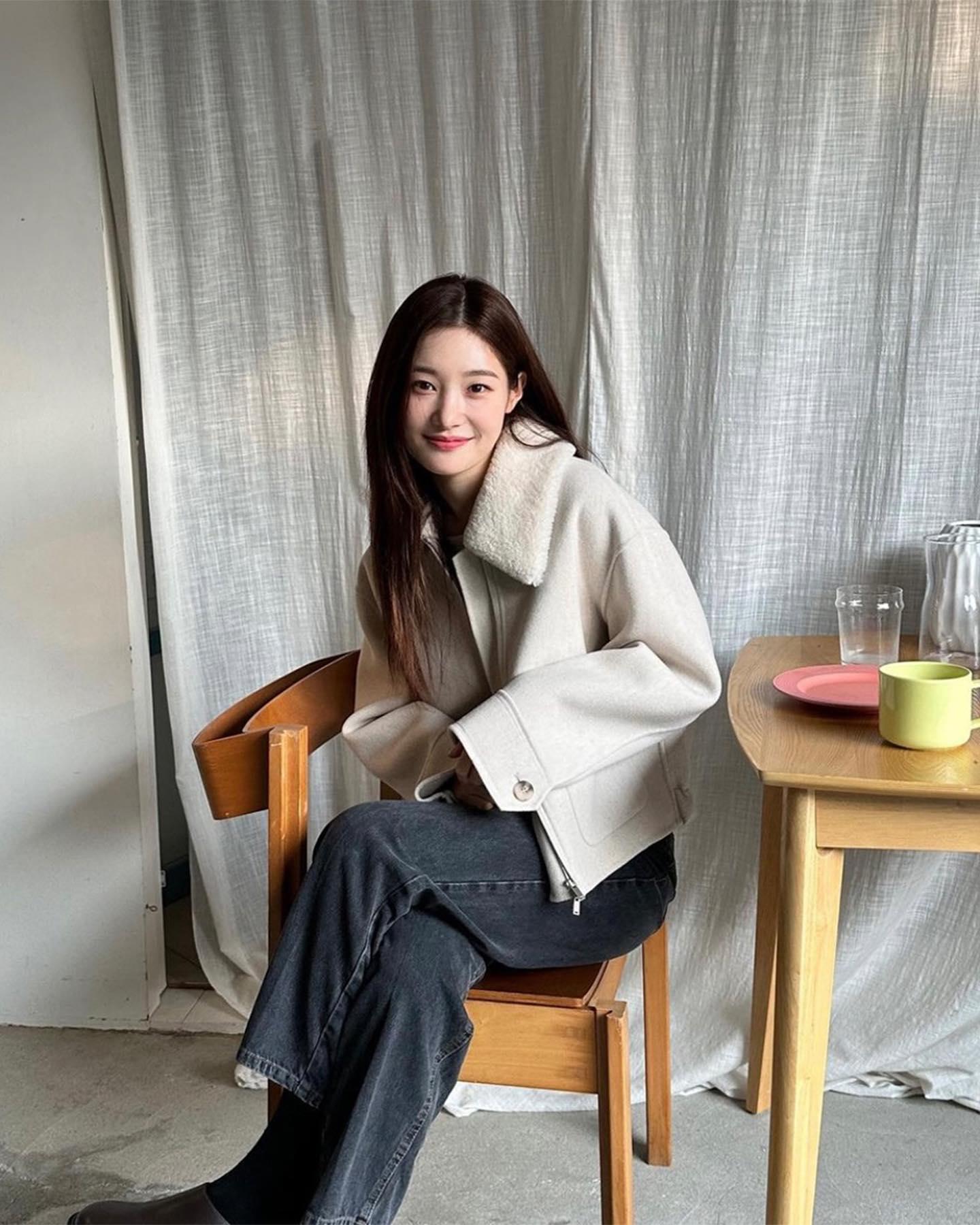 요즘 넘 예쁜🤍🖤청순 핸메 점퍼 이미지