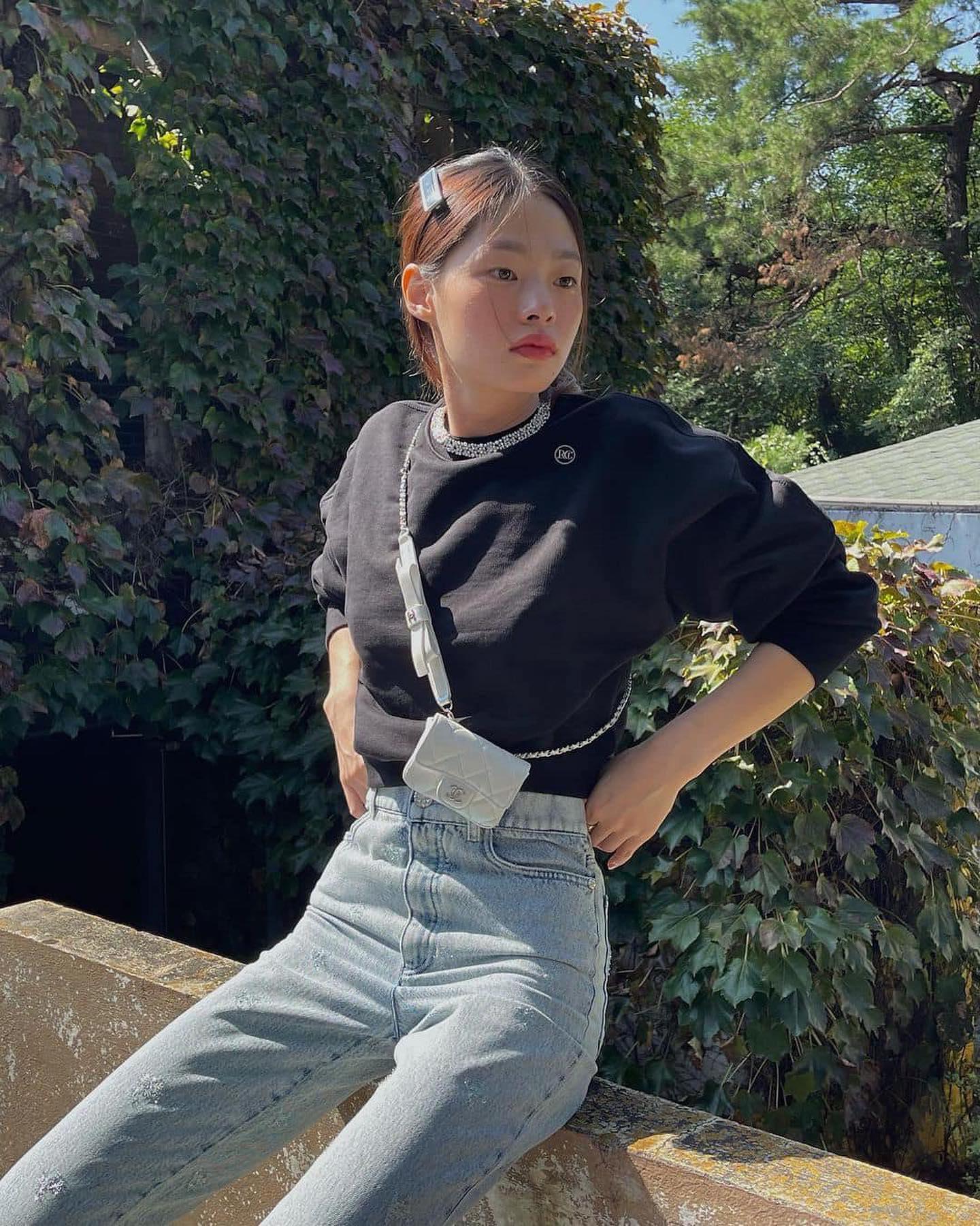 연말룩에 헤어핀 하기🎀🖤 이미지3