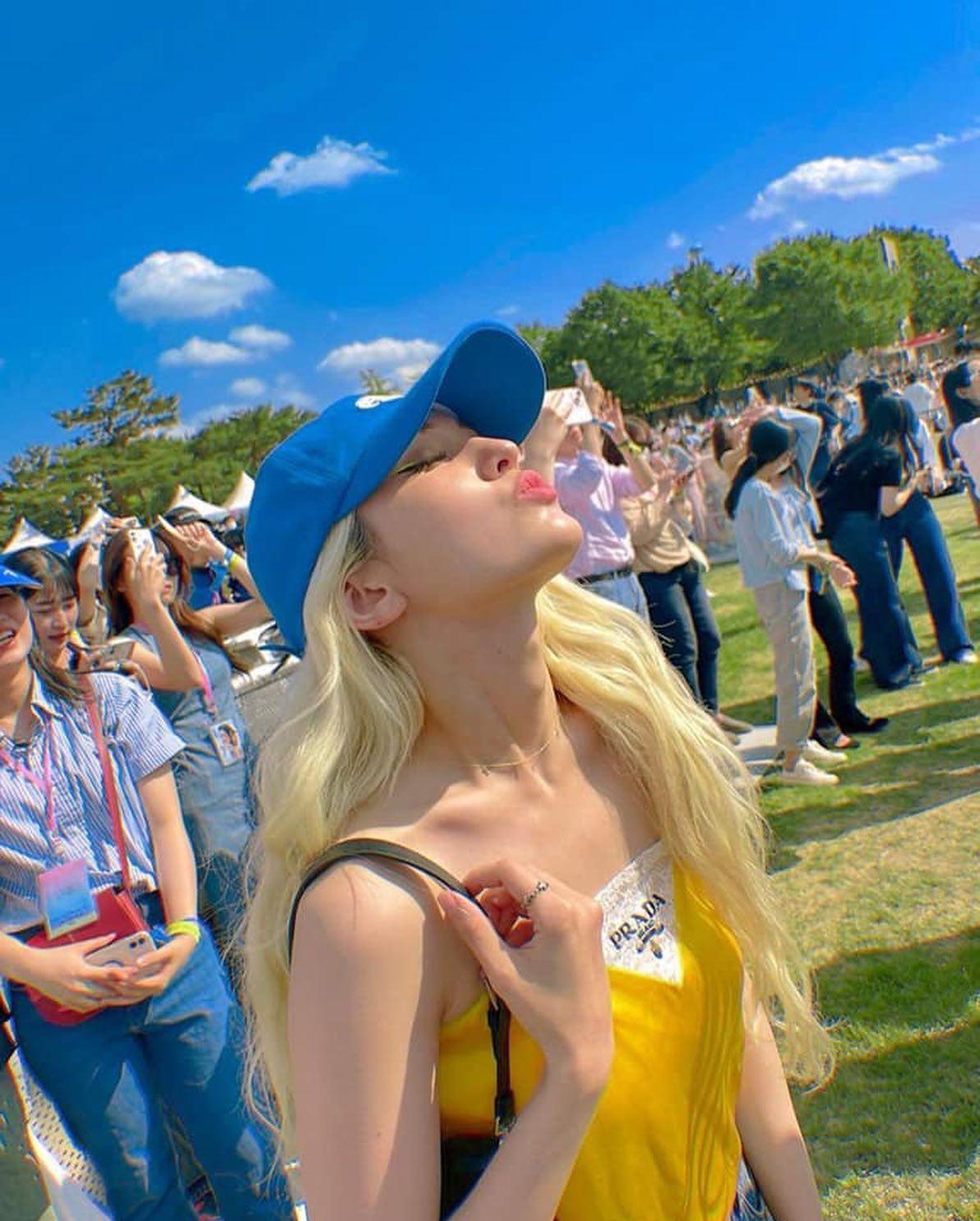 요즘 핫하다는 @이미스 볼캡🧢 이미지