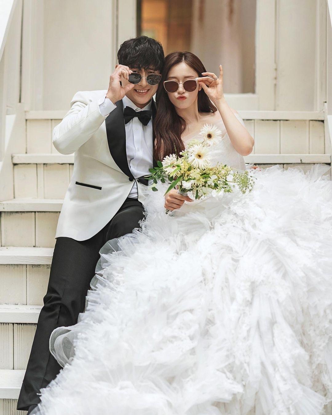 미녀와 내야수 결혼👸🏻지연 웨딩룩 이미지10