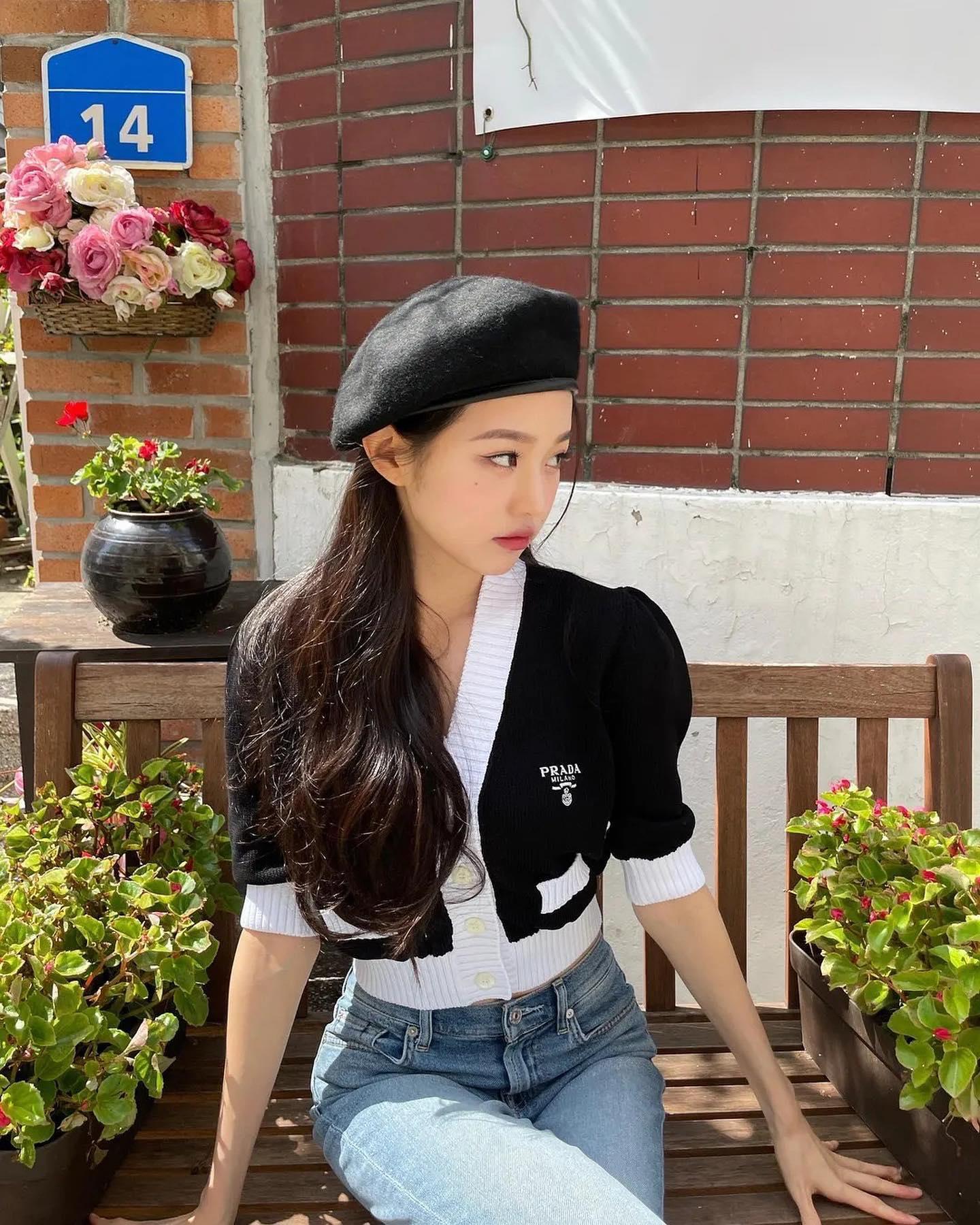 귀여운 반팔가디건은 이렇게🧶🖤 이미지
