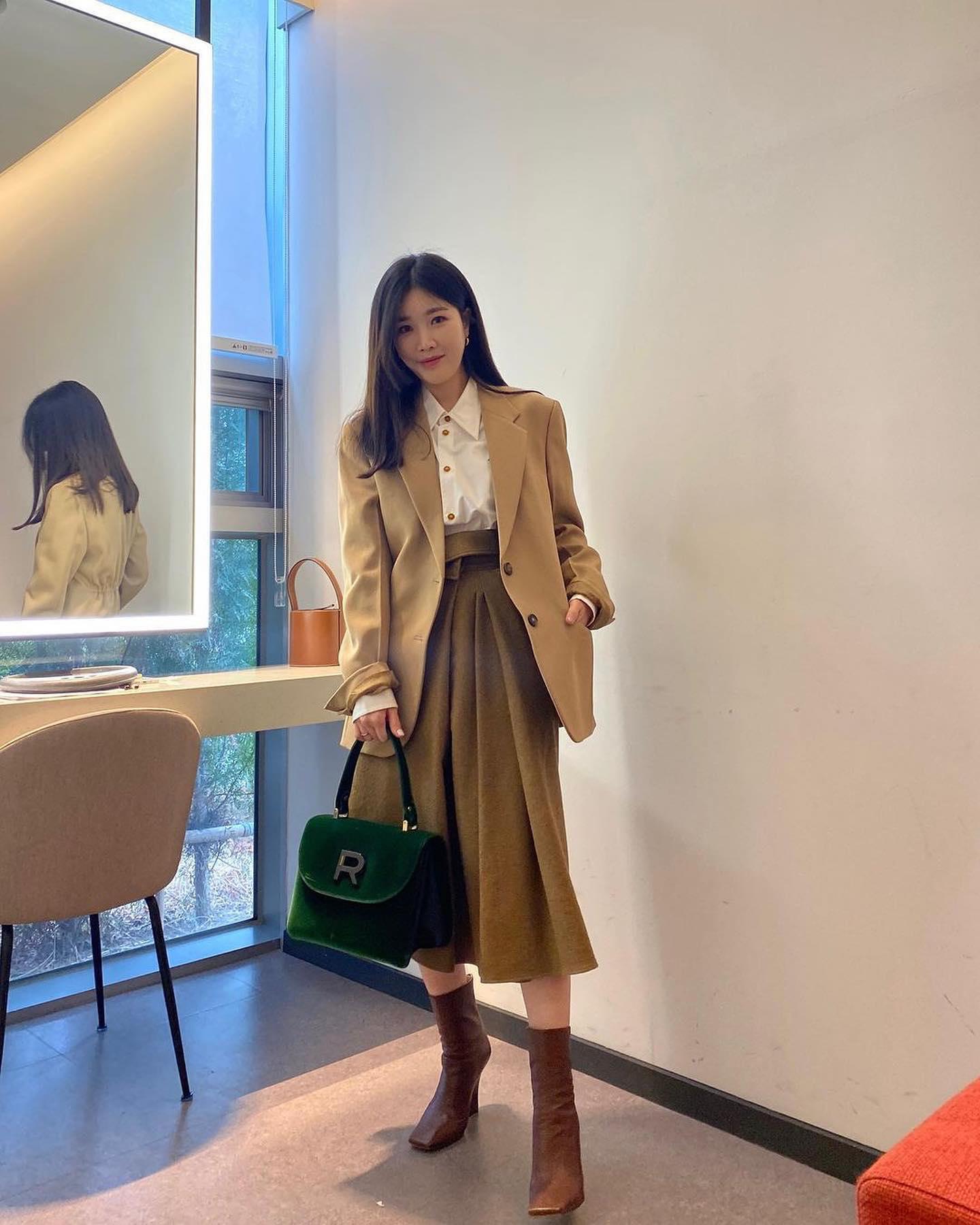 해리언니처럼🍂🤎가을 브라운룩 이미지