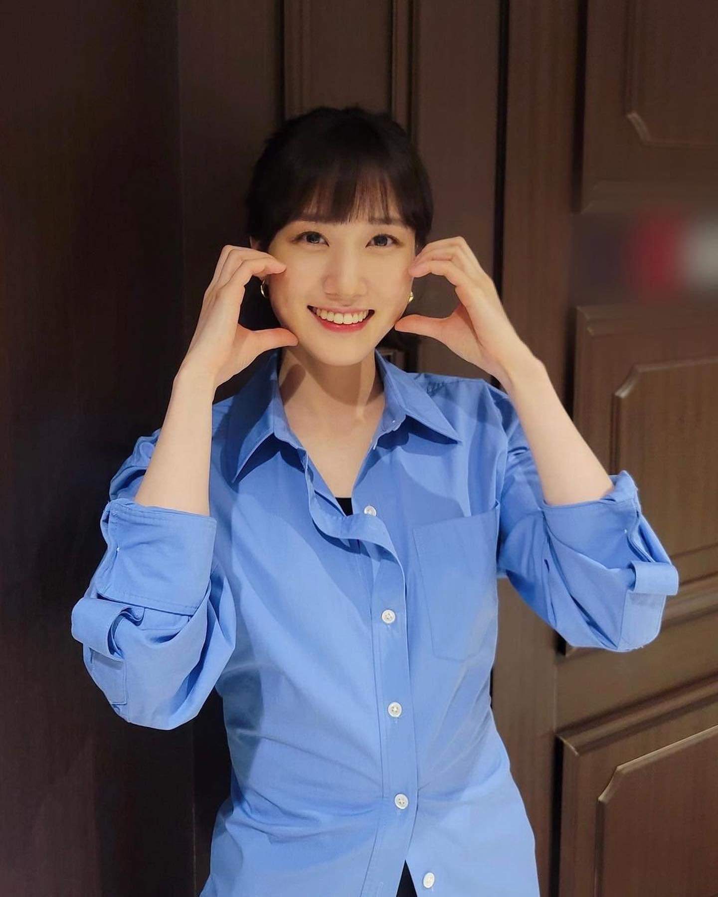 거꾸로 봐도 사랑스러운 우영우🐳 이미지5