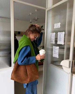 등 따숩게 니트 둘러주기🧸🤎 이미지