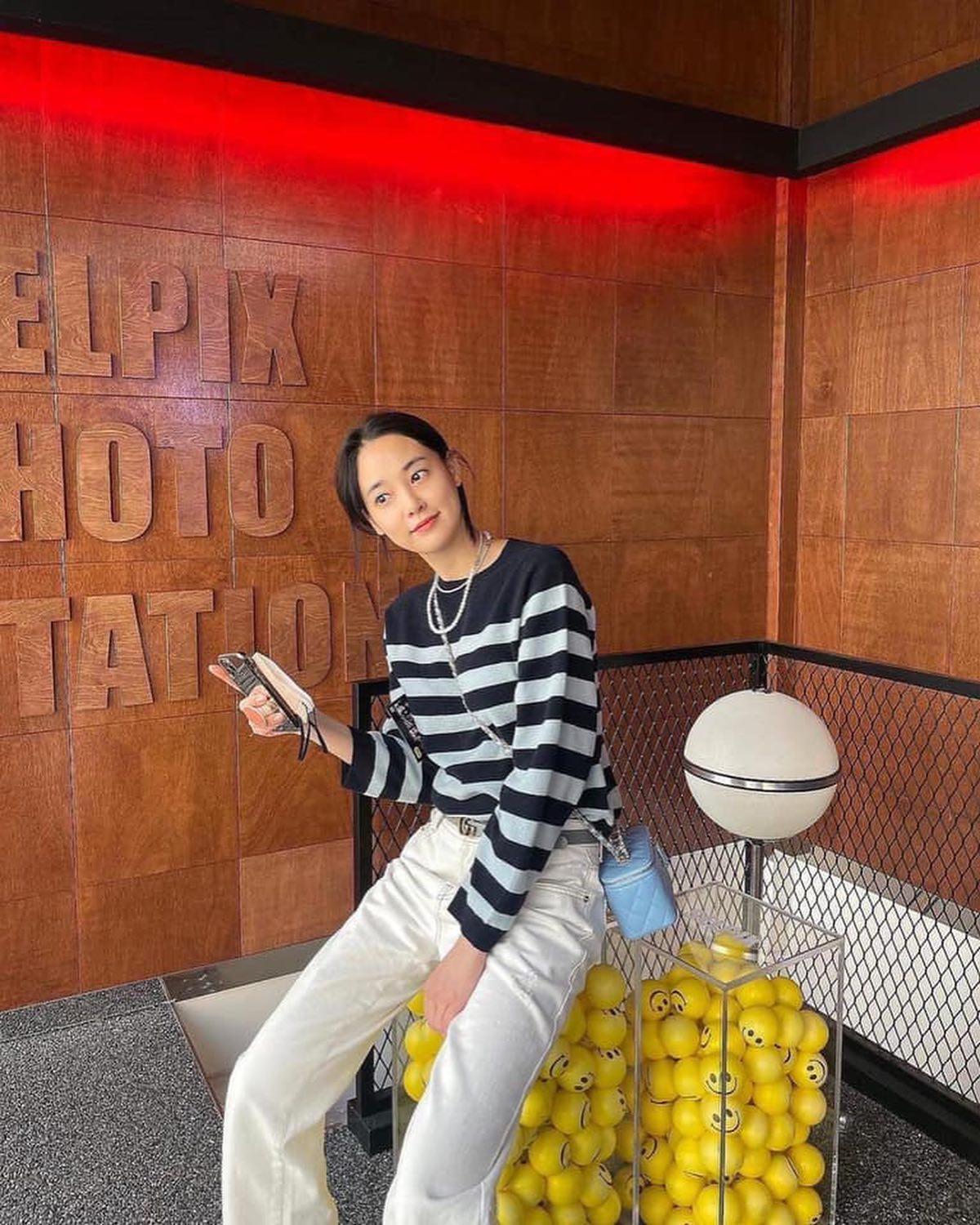 진주목걸이 하나로 룩 완성🐚🤍 이미지