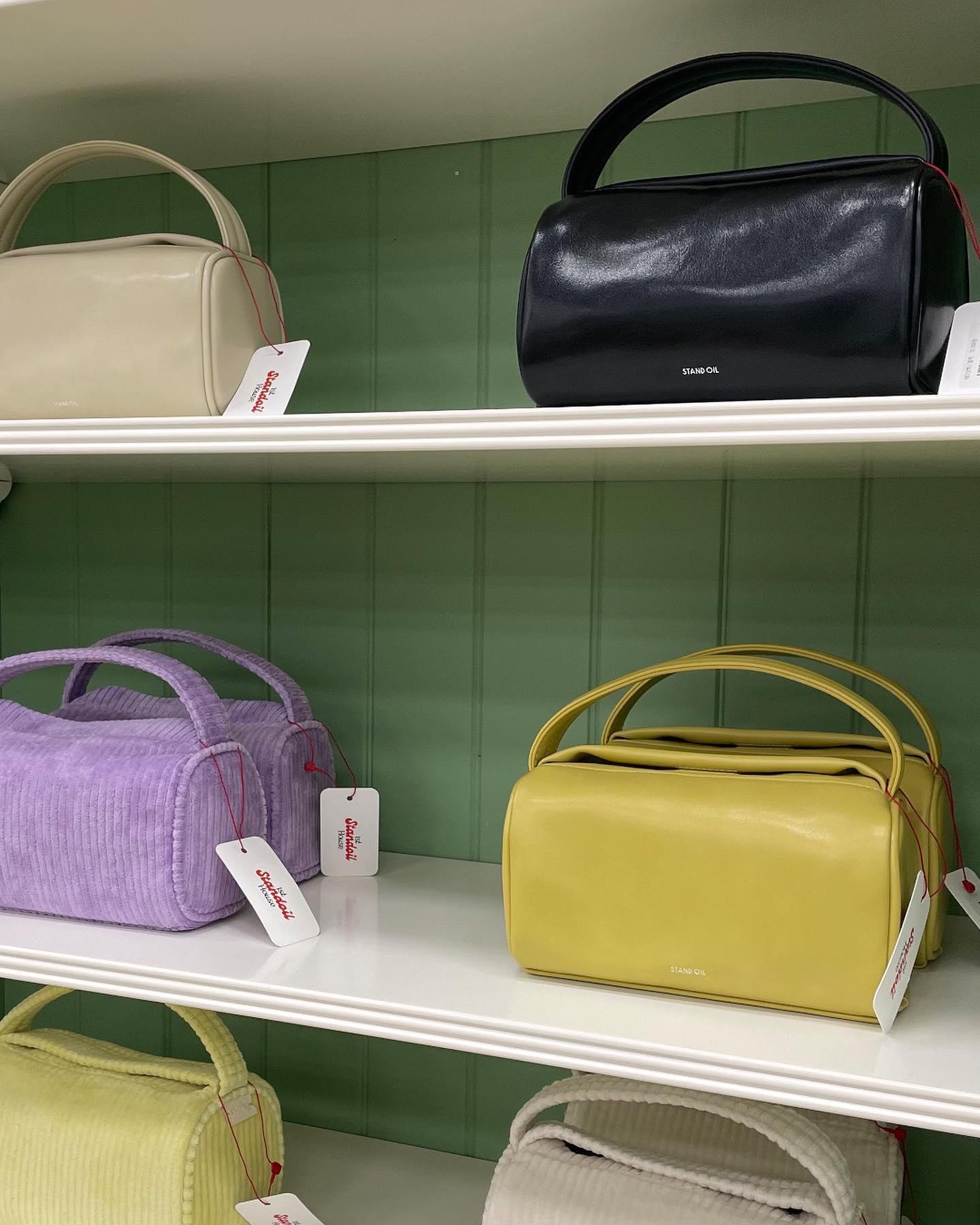 더현대 색감🌈👛셀카 @핫플가자
색감 맛집 스탠드오일 팝업 오픈🏬🛍아기자기 귀여웡 #광고 이미지6