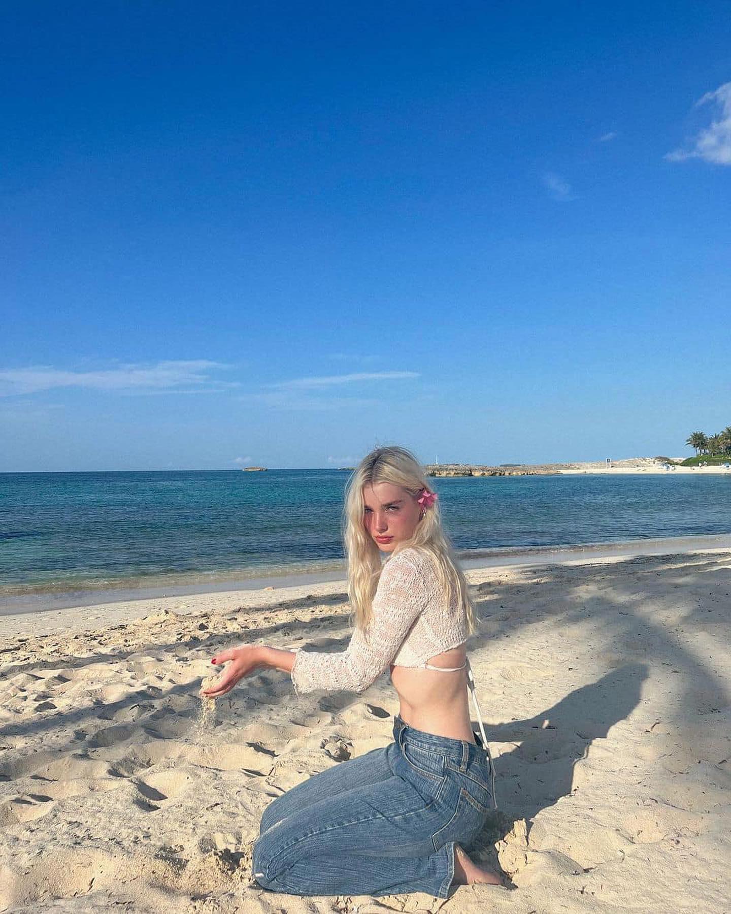 여름 데님룩@청량하게👖🏖 이미지