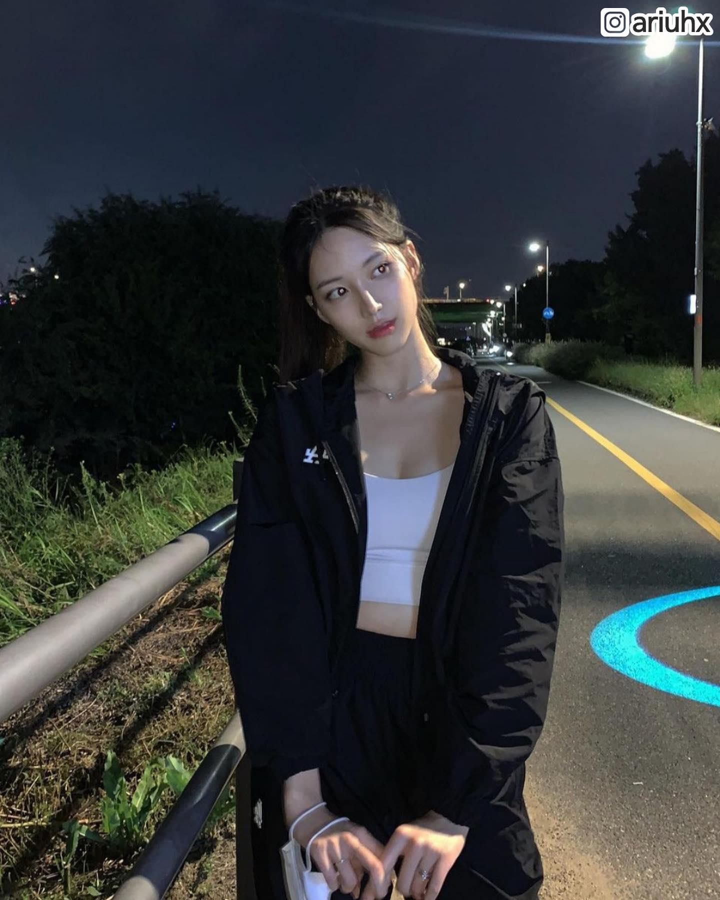 츄리닝으로 꾸안꾸@힙해🏃🏻‍♀️🔥
편안한 외출룩으로 MLB 셋업하자요😎⚾️ #광고 이미지