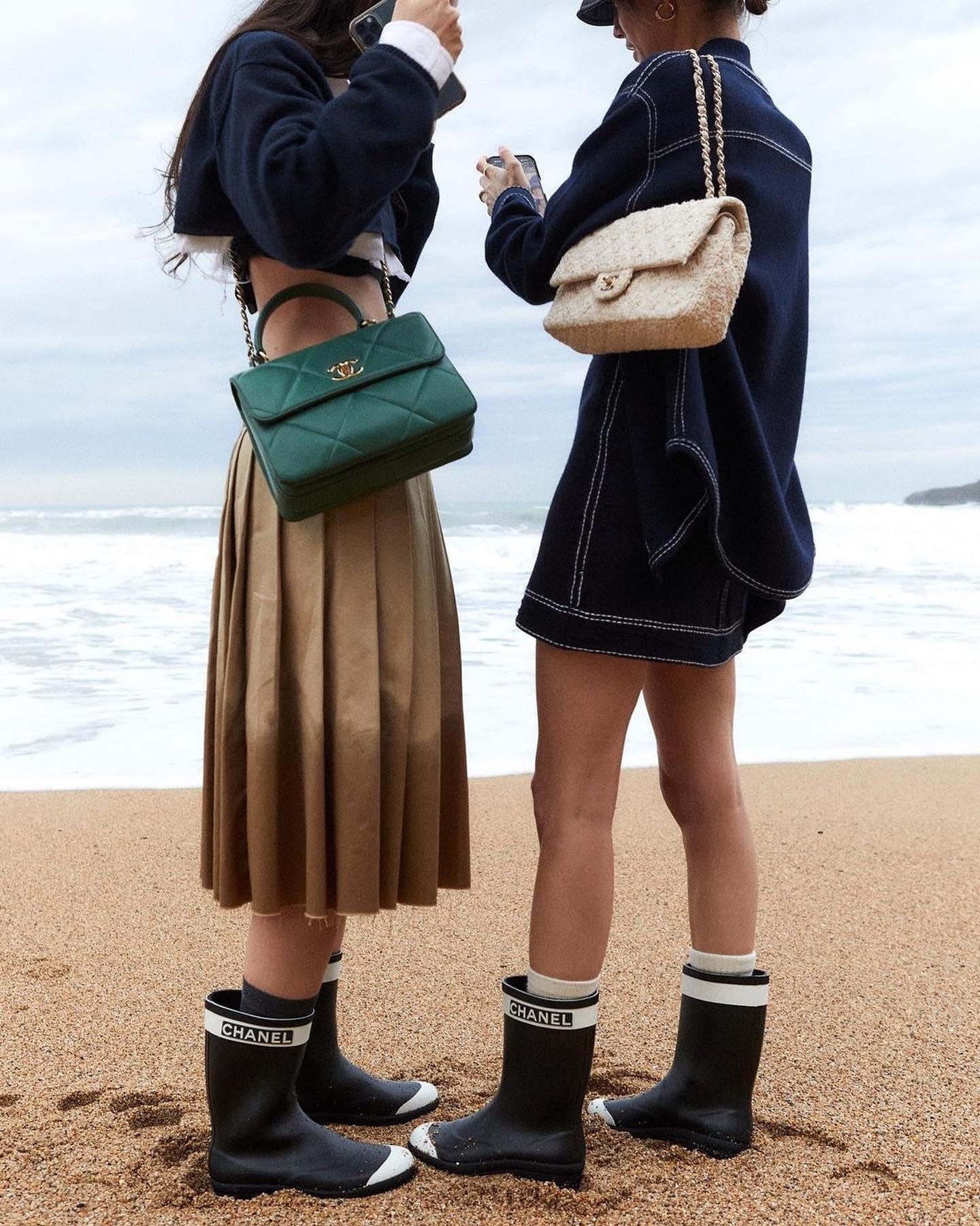 장마철 블랙 레인부츠🖤🤍 이미지